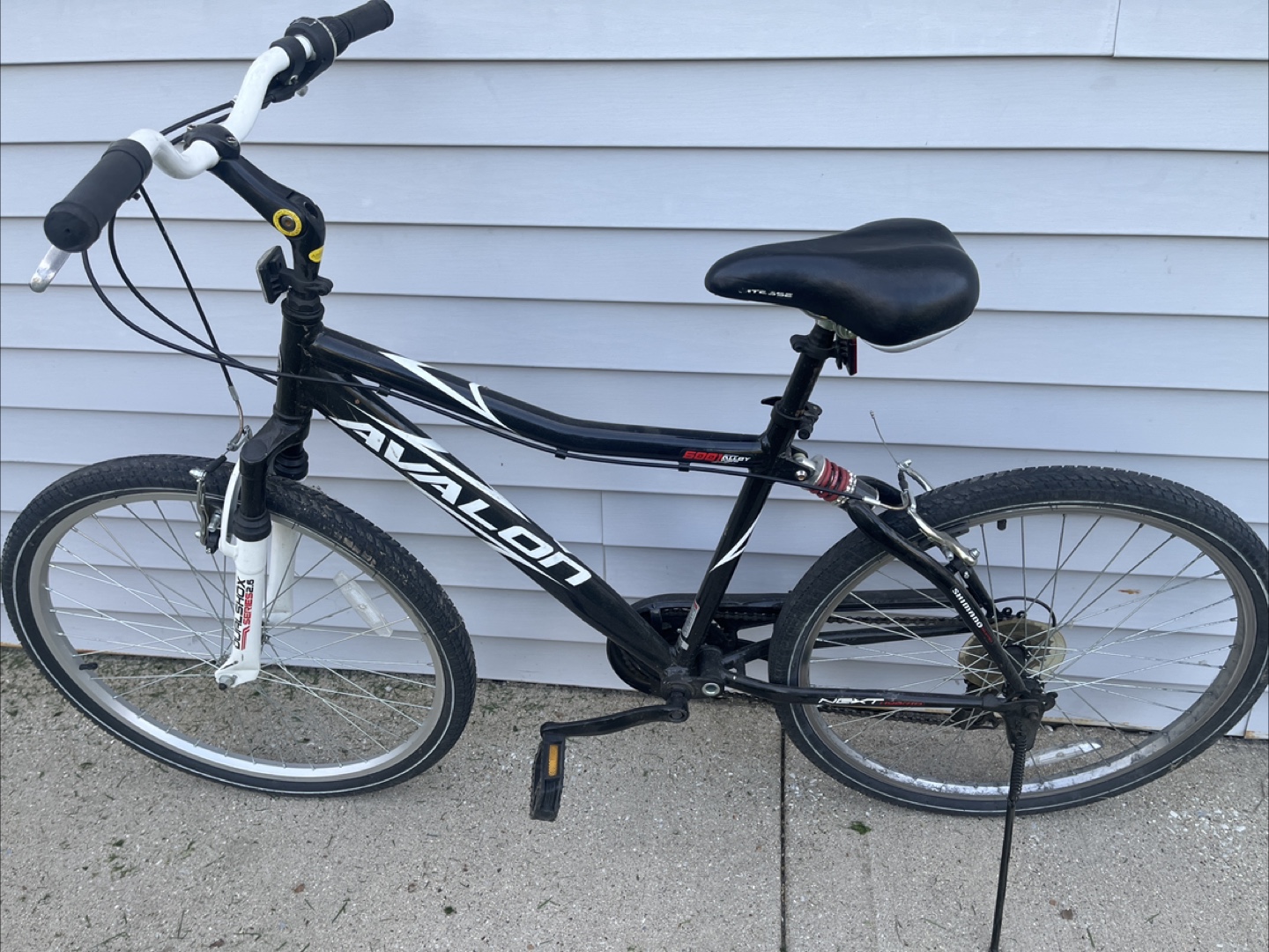 Avalon 26" Men's Mountain Bike
