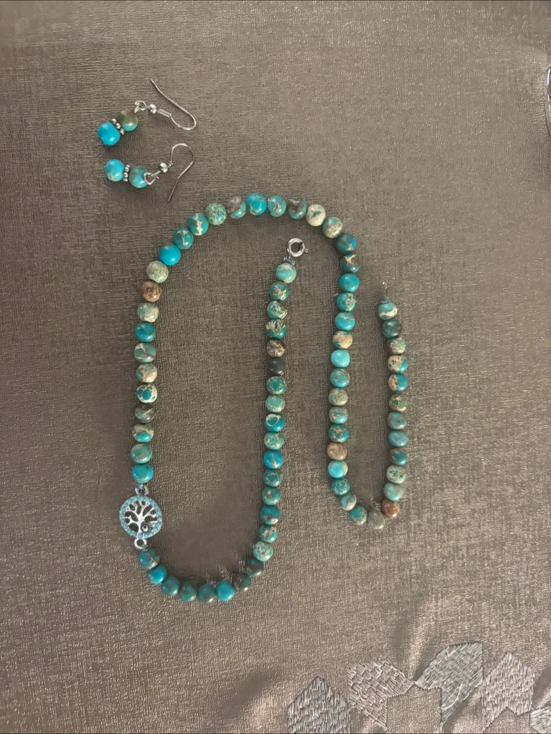 Turquoise Beaded Necklace and Earring Set thumbnail