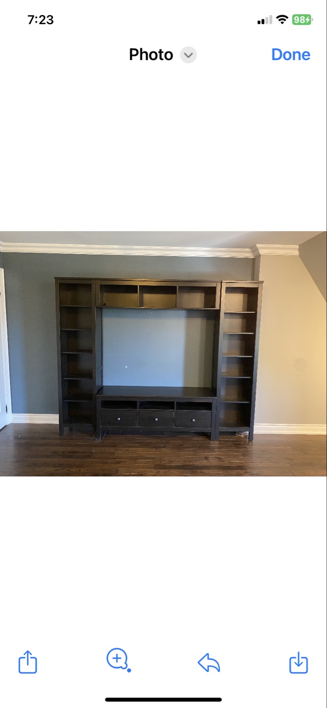 Black  Entertainment Centre