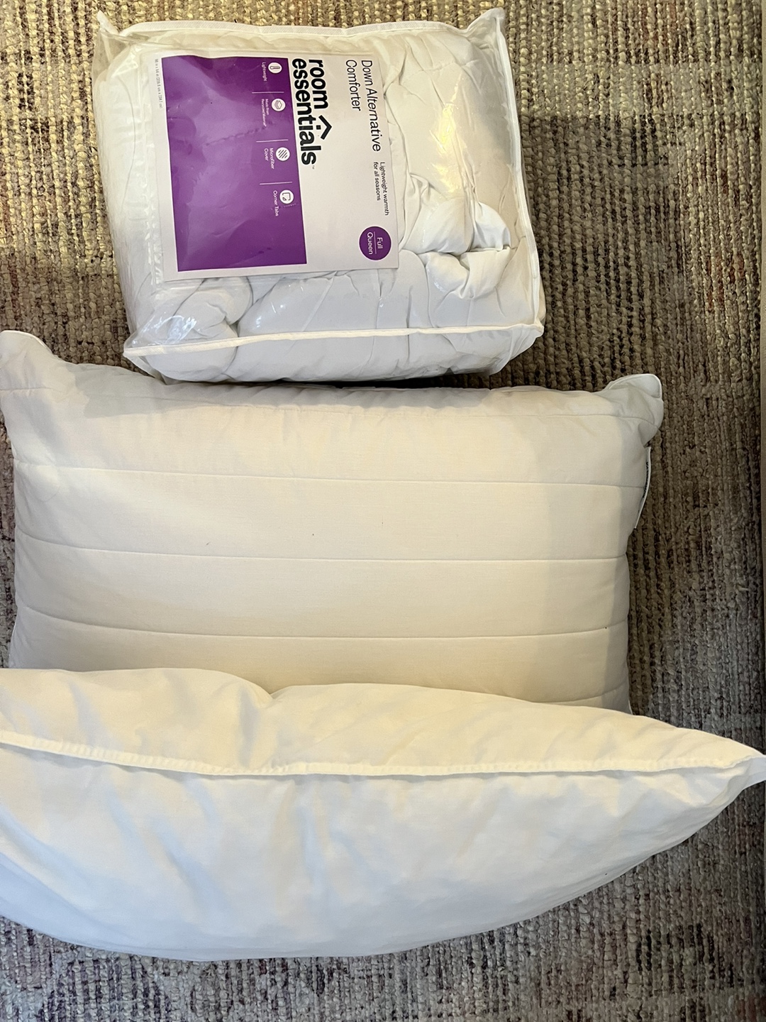 Set of Cover & 2 Pillows