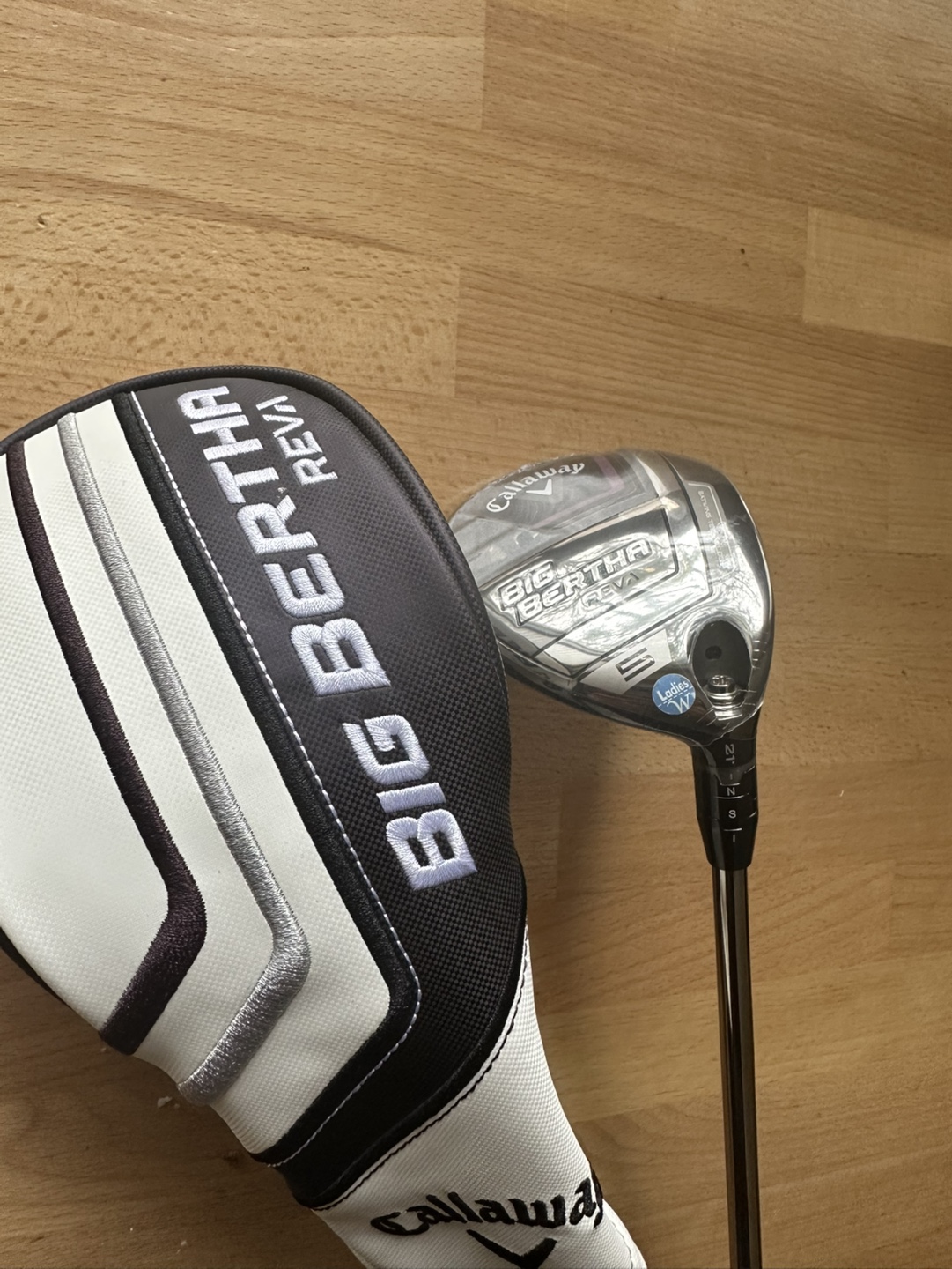 Callaway Big Bertha  Women's Golf 5wood. New one  with Headcover