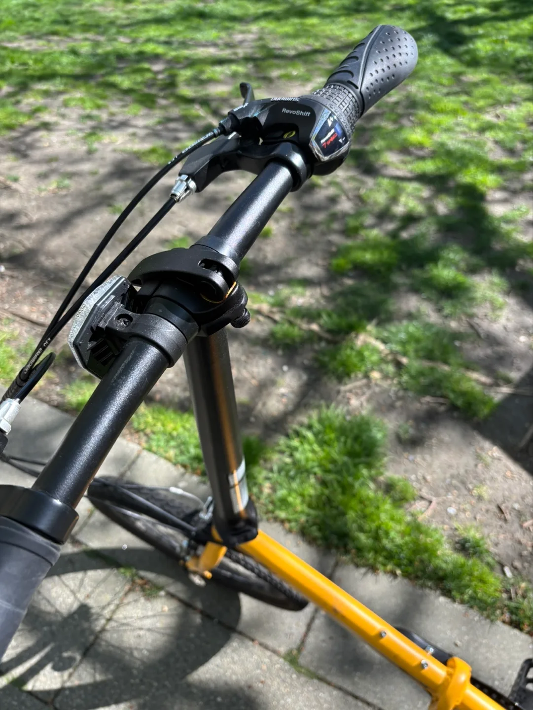 ZIZZO campo 20inch Folding Bike 7-speed image indicator(3)