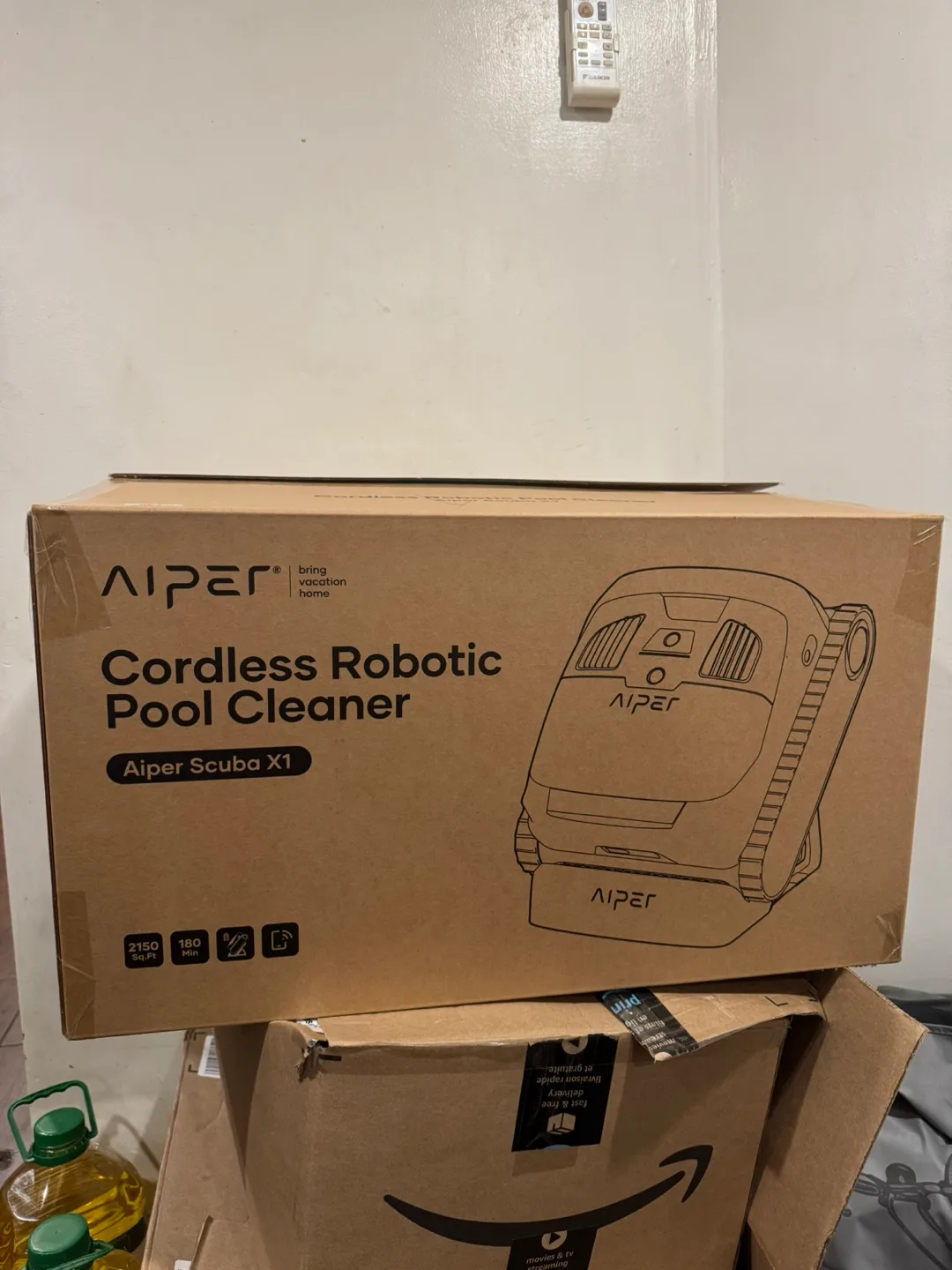 AIPER Scuba X1 Cordless Robotic Pool Cleaner thumbnail