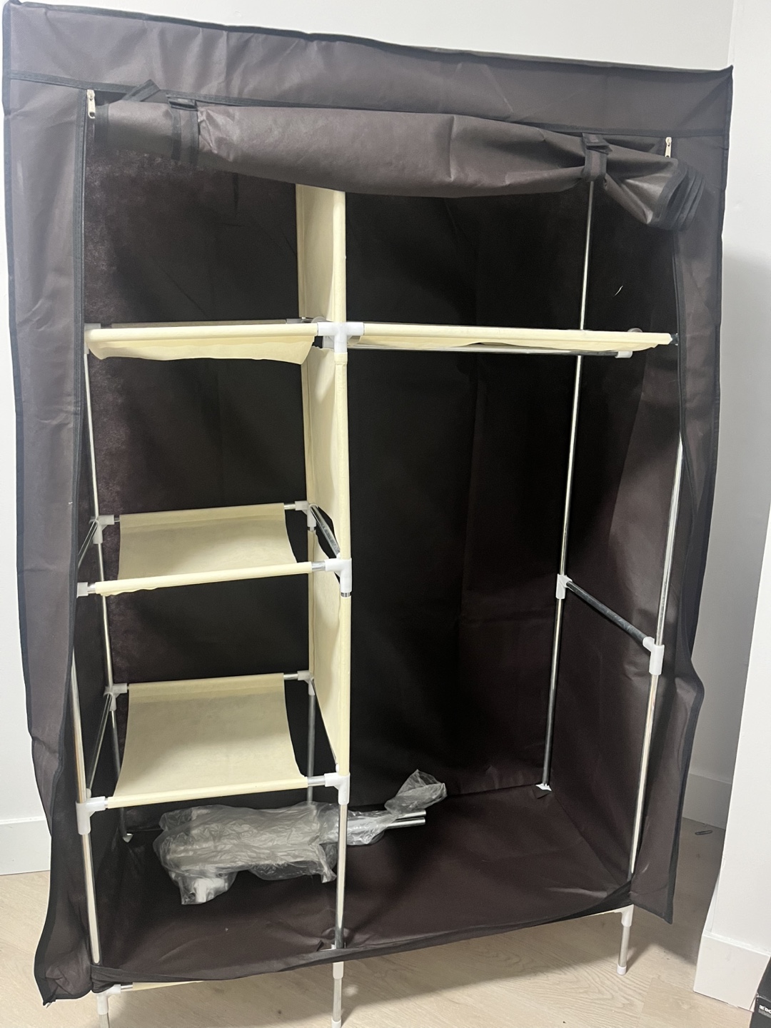 Portable Fabric Wardrobe