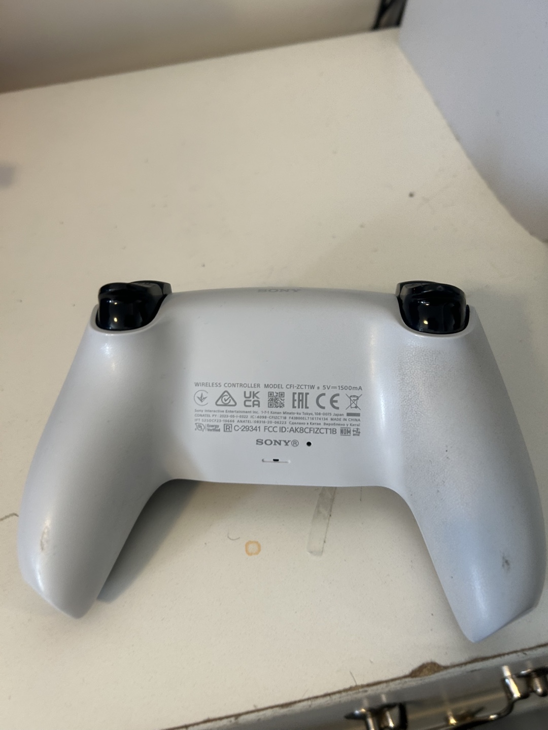 PS5 DualSense Wireless Controller - White