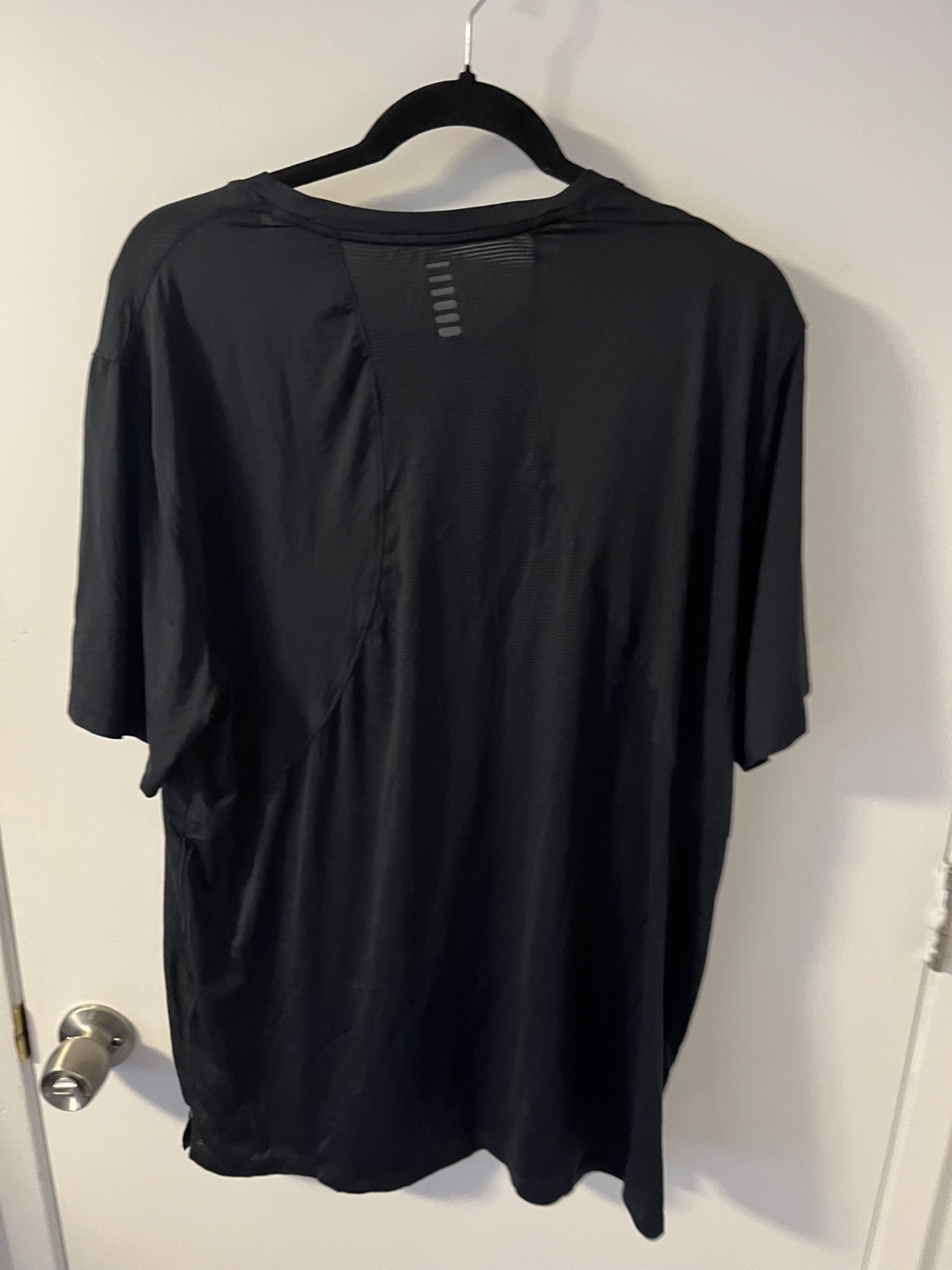 Under Armour Men's Short Sleeve Shirts - Black and White - photo 2