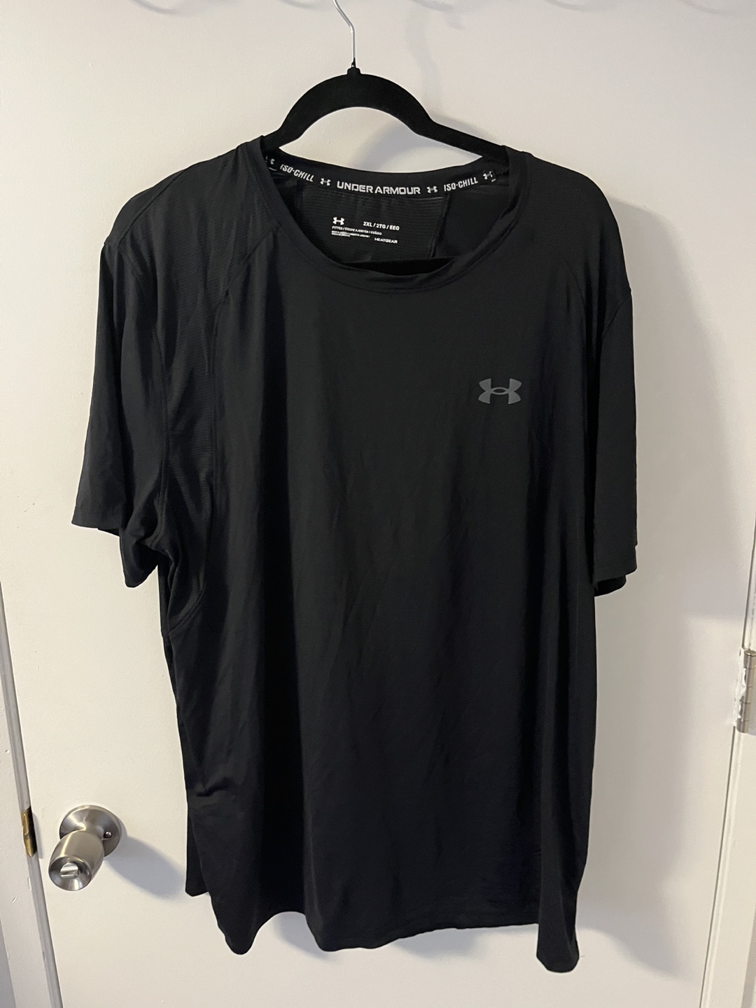 Under Armour Men's Short Sleeve Shirts - Black and White