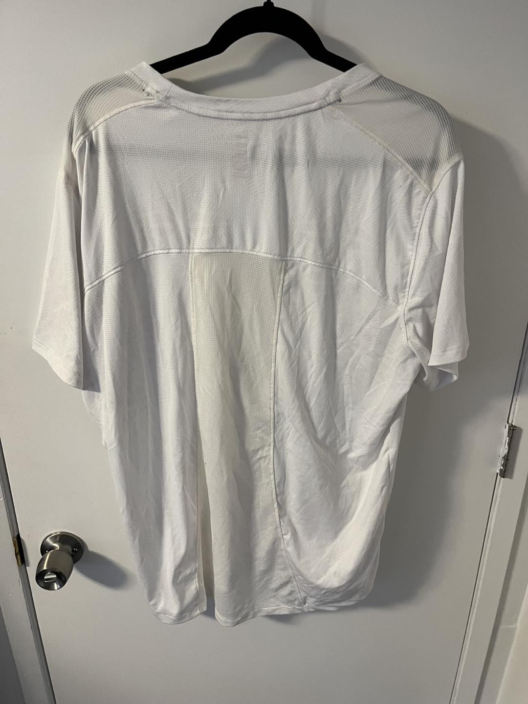 Under Armour Men's Short Sleeve Shirts - Black and White - photo 4