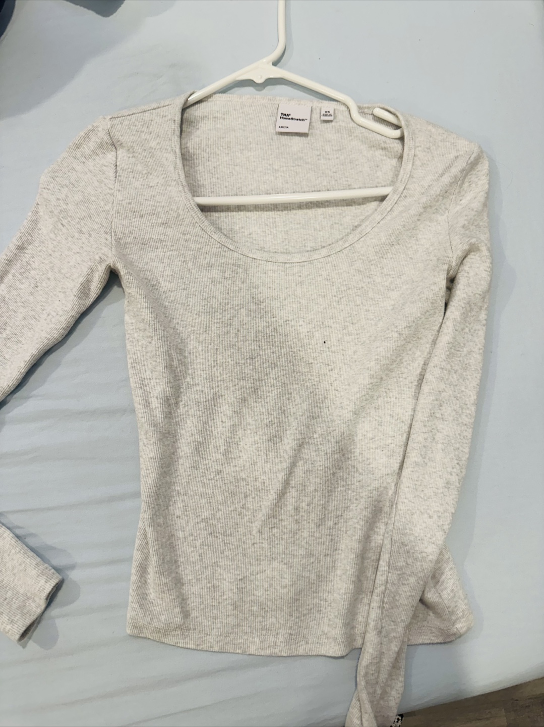 Aritzia Tna Scoopneck Long Sleeves - photo 4