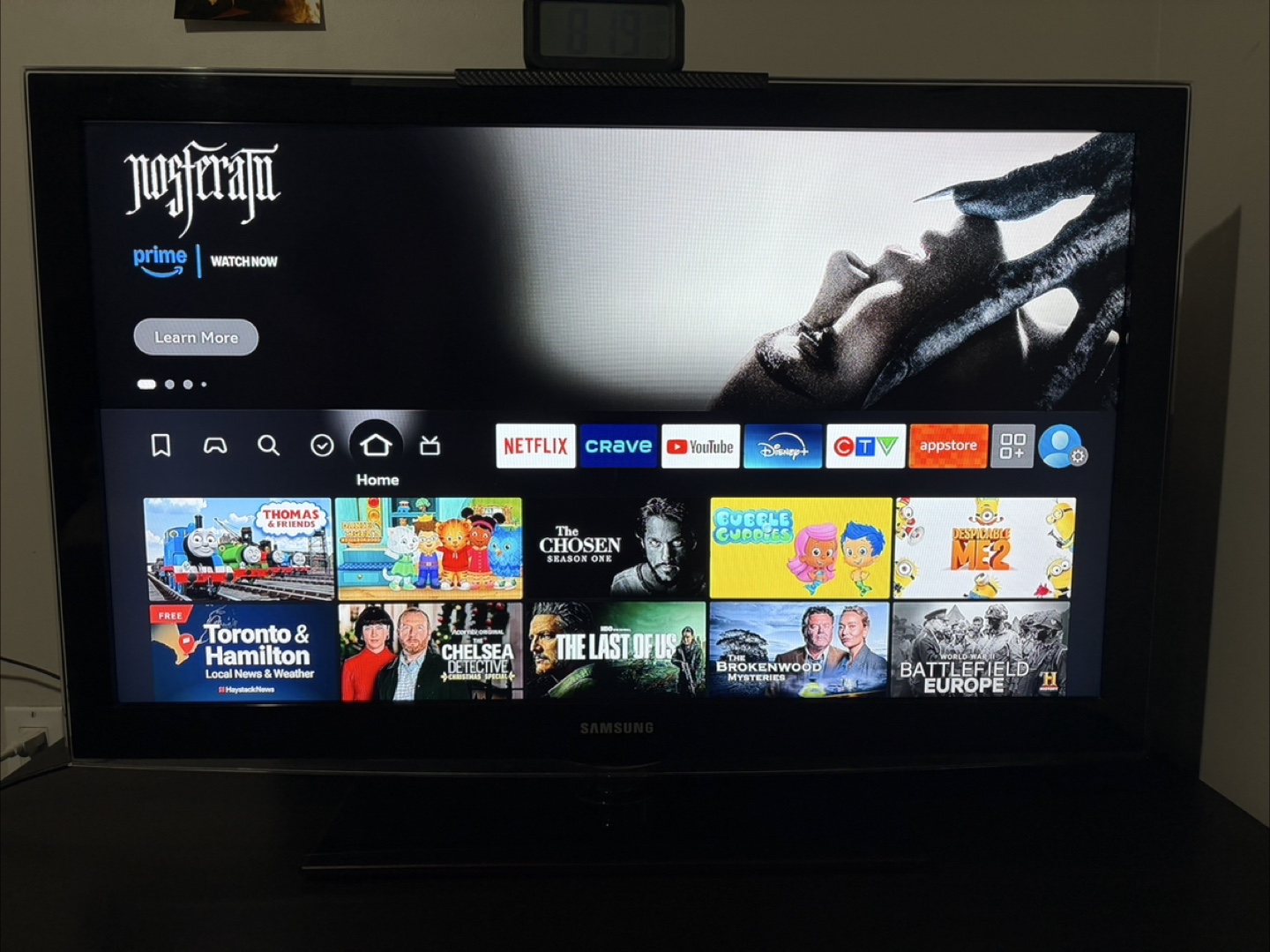Samsung 40 inch TV with Stand - photo 2