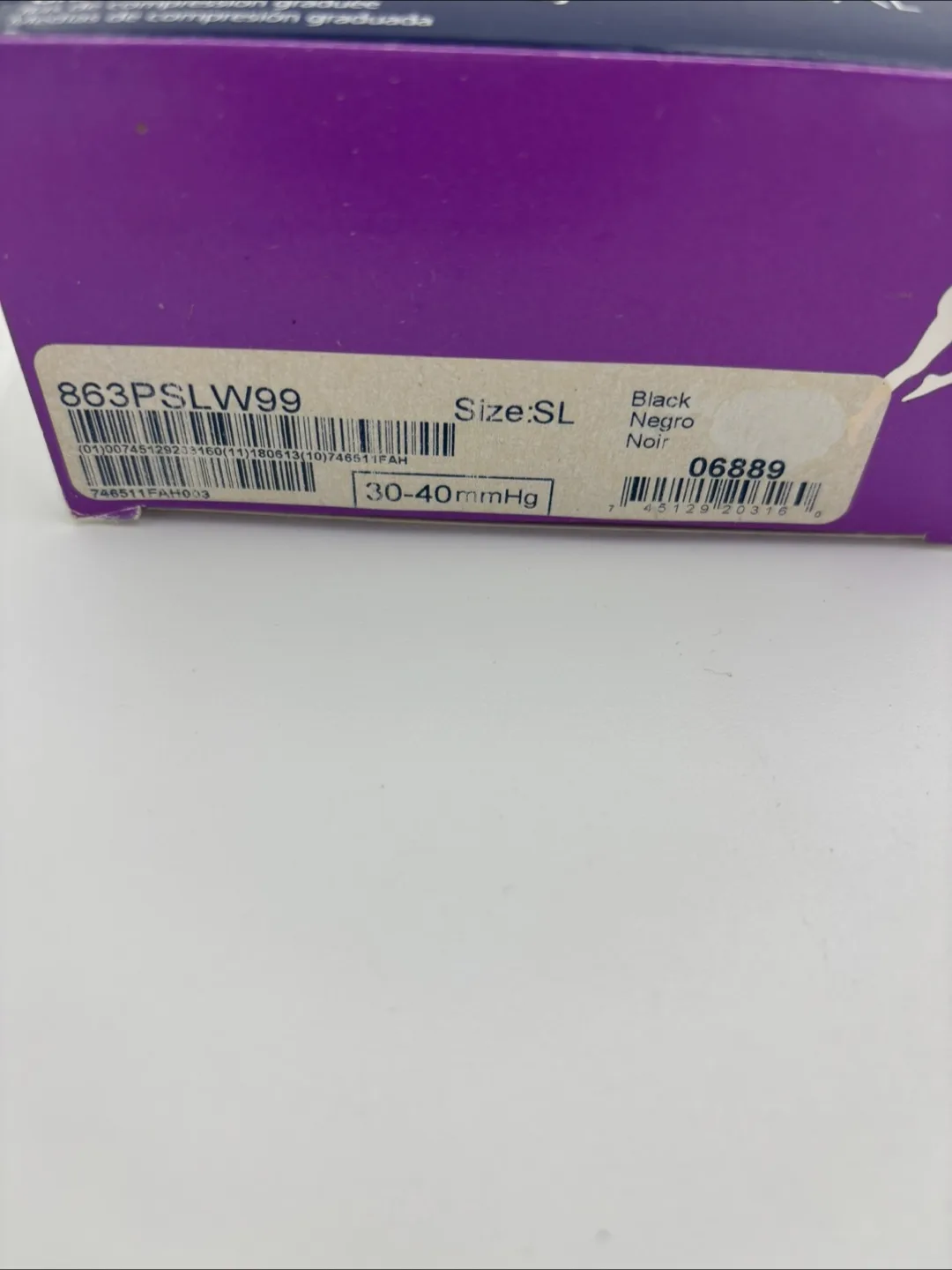 NEW Sigvaris Select Comfort Graduated Compression Pantyhose image indicator(3)