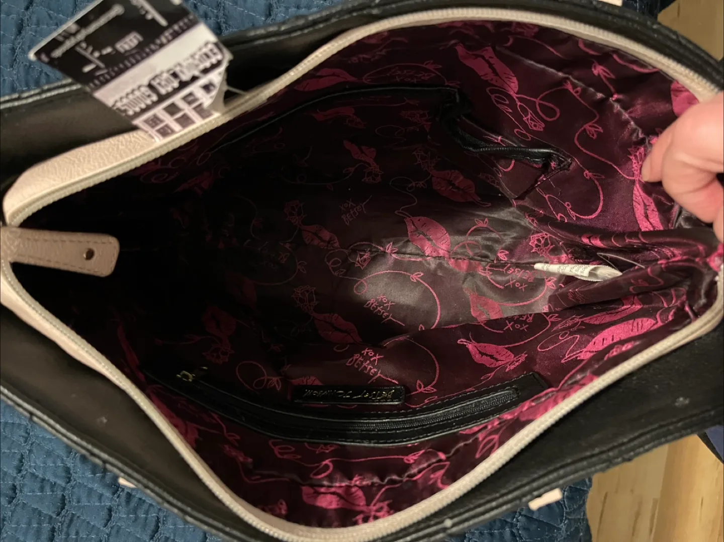 Betsey Johnson Quilted Shoulder Bag with Stars image indicator(3)