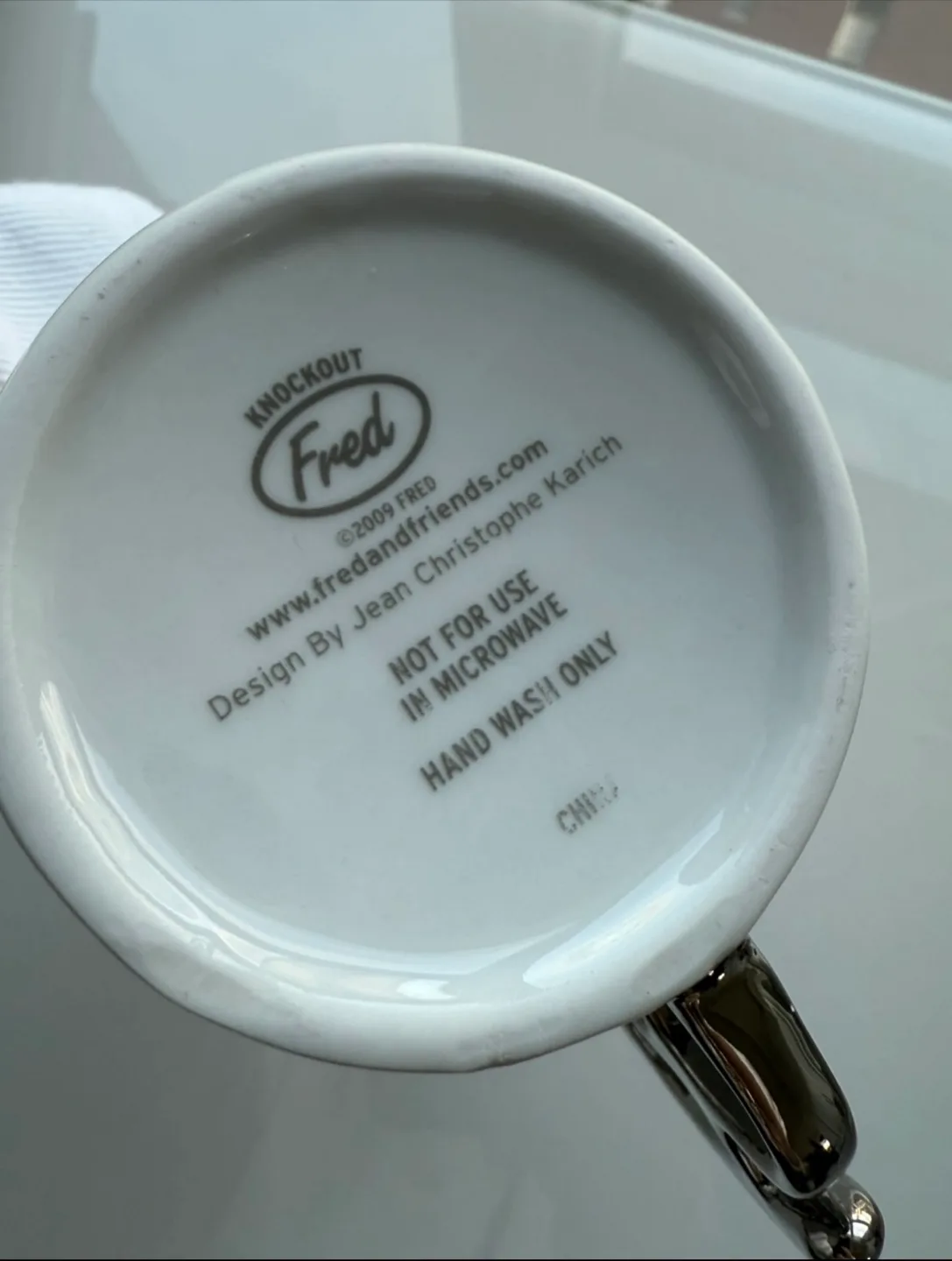 Fred and Friends Knockout Mug image indicator(3)