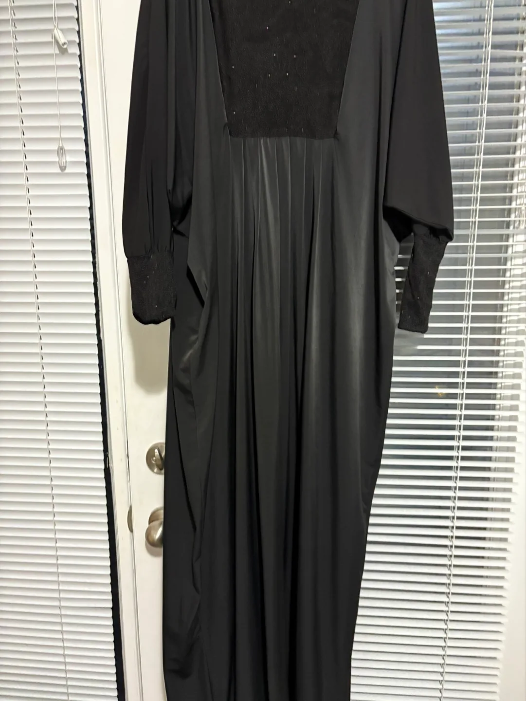 Black Abaya Dress with Embellishments, Size L thumbnail