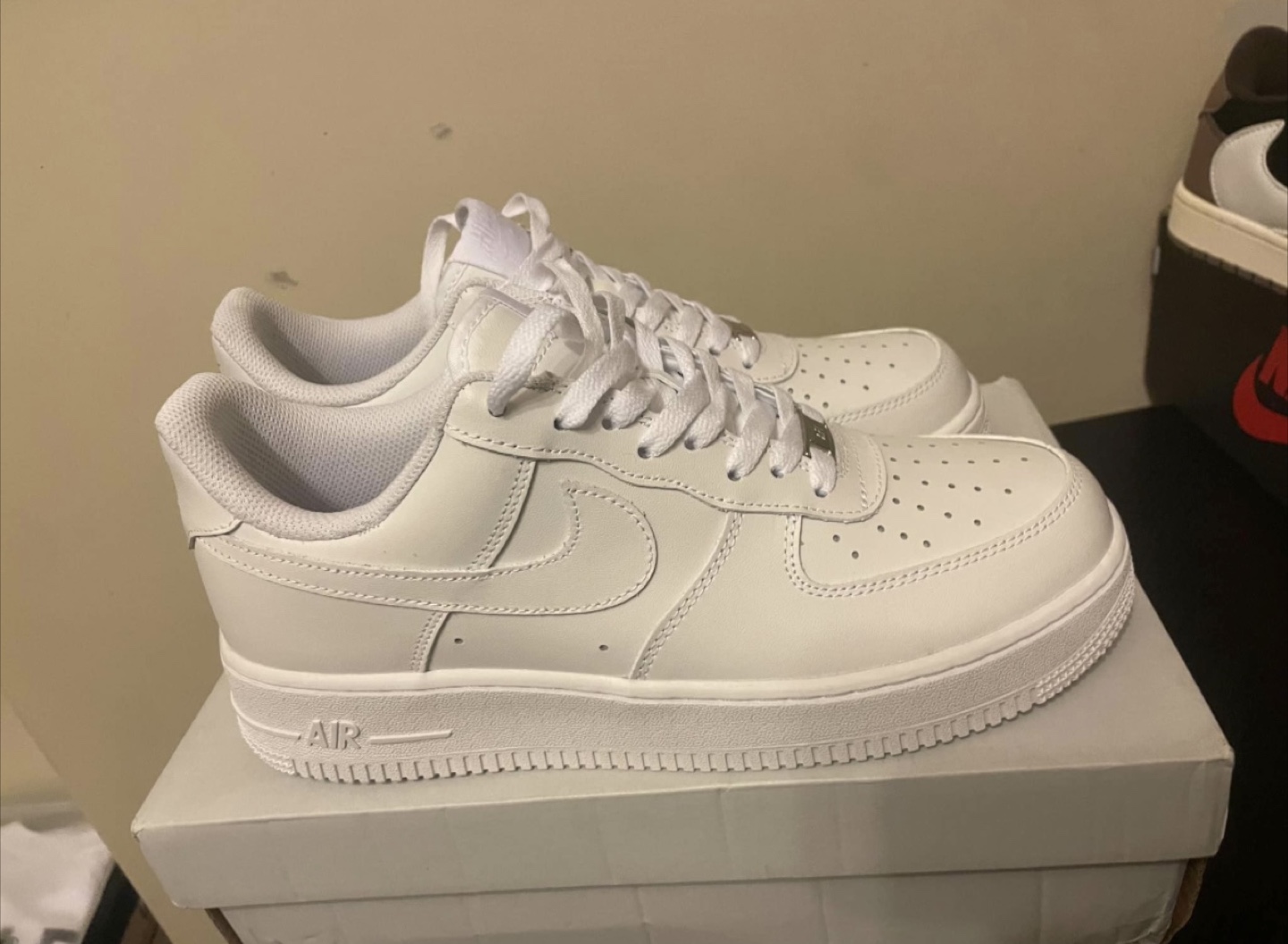 Nike Air Force 1 '07 - photo 3