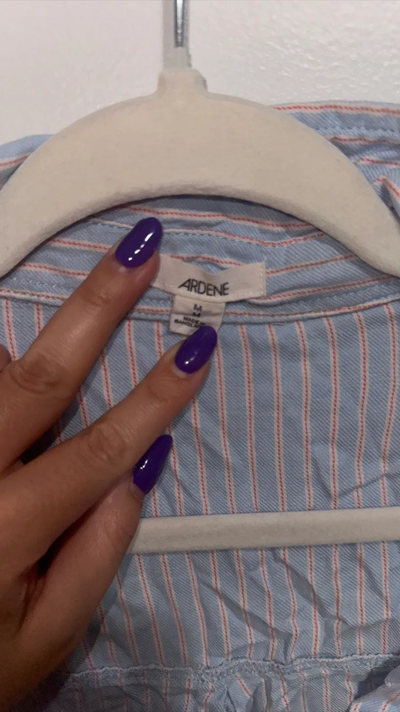 Arden Women's Sleeveless Button-Down Shirt image indicator(2)