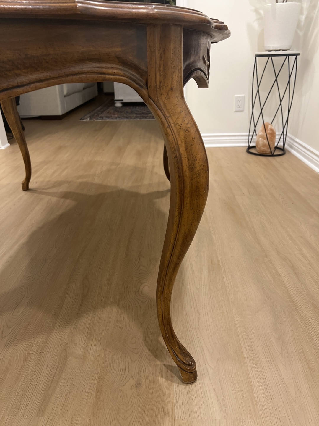 Antique Oval Dining Table - photo 5
