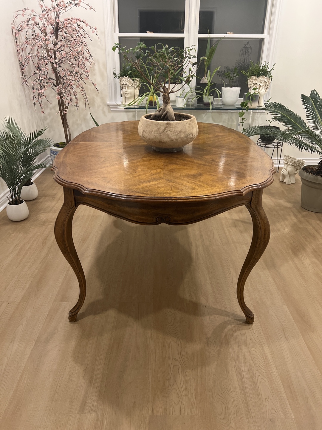 Antique Oval Dining Table - photo 3
