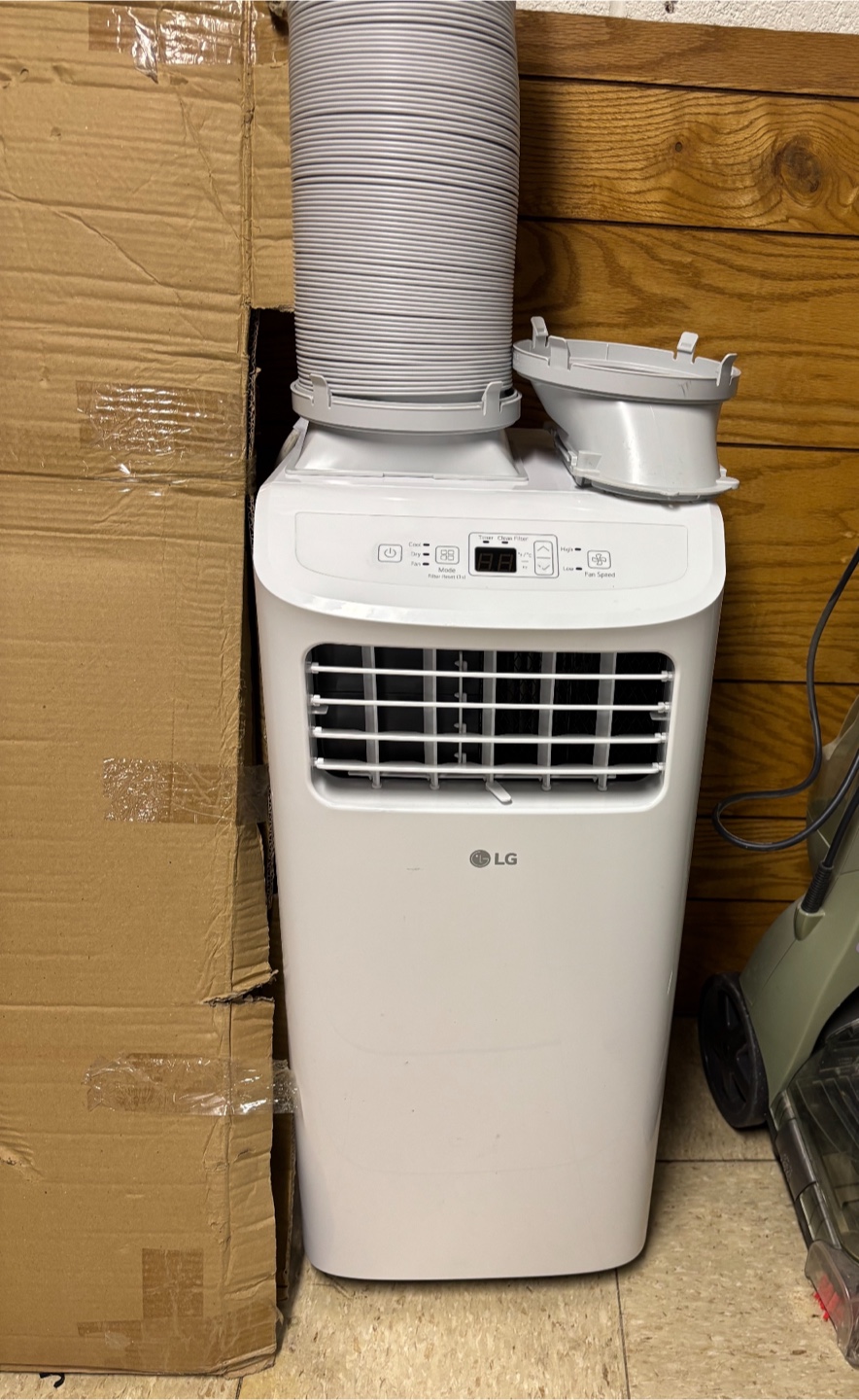LG LP0624WFR Portable Air Conditioner 8000 btu