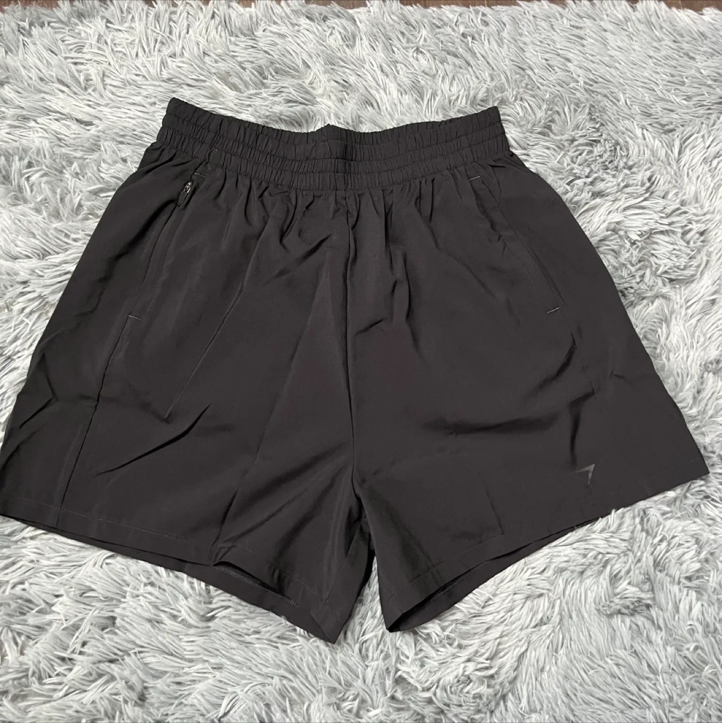 Brand New Women’s Gymshark Shorts thumbnail