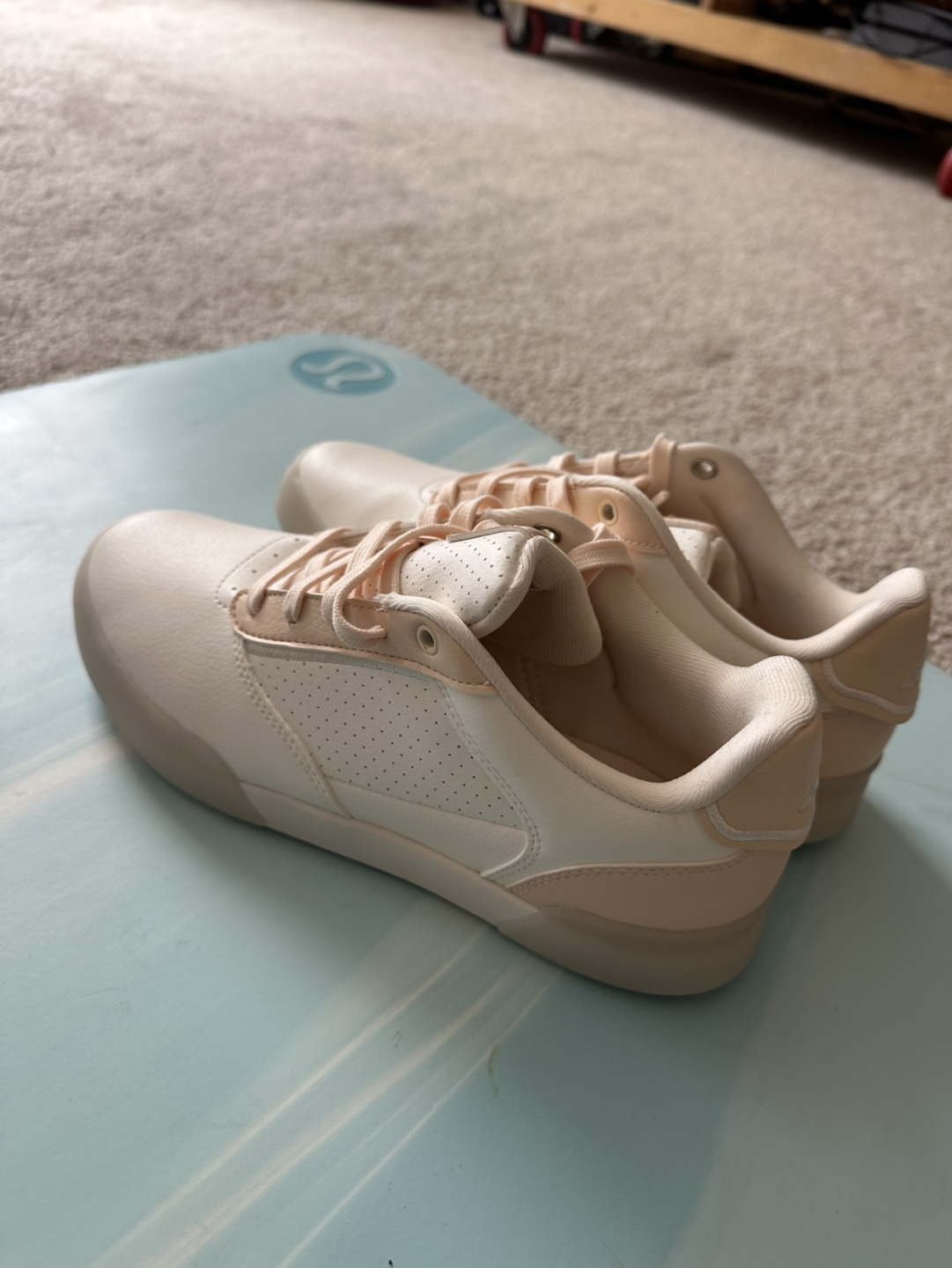 Adidas women retrocross  golf shoes  - Size 8 NEW - photo 4