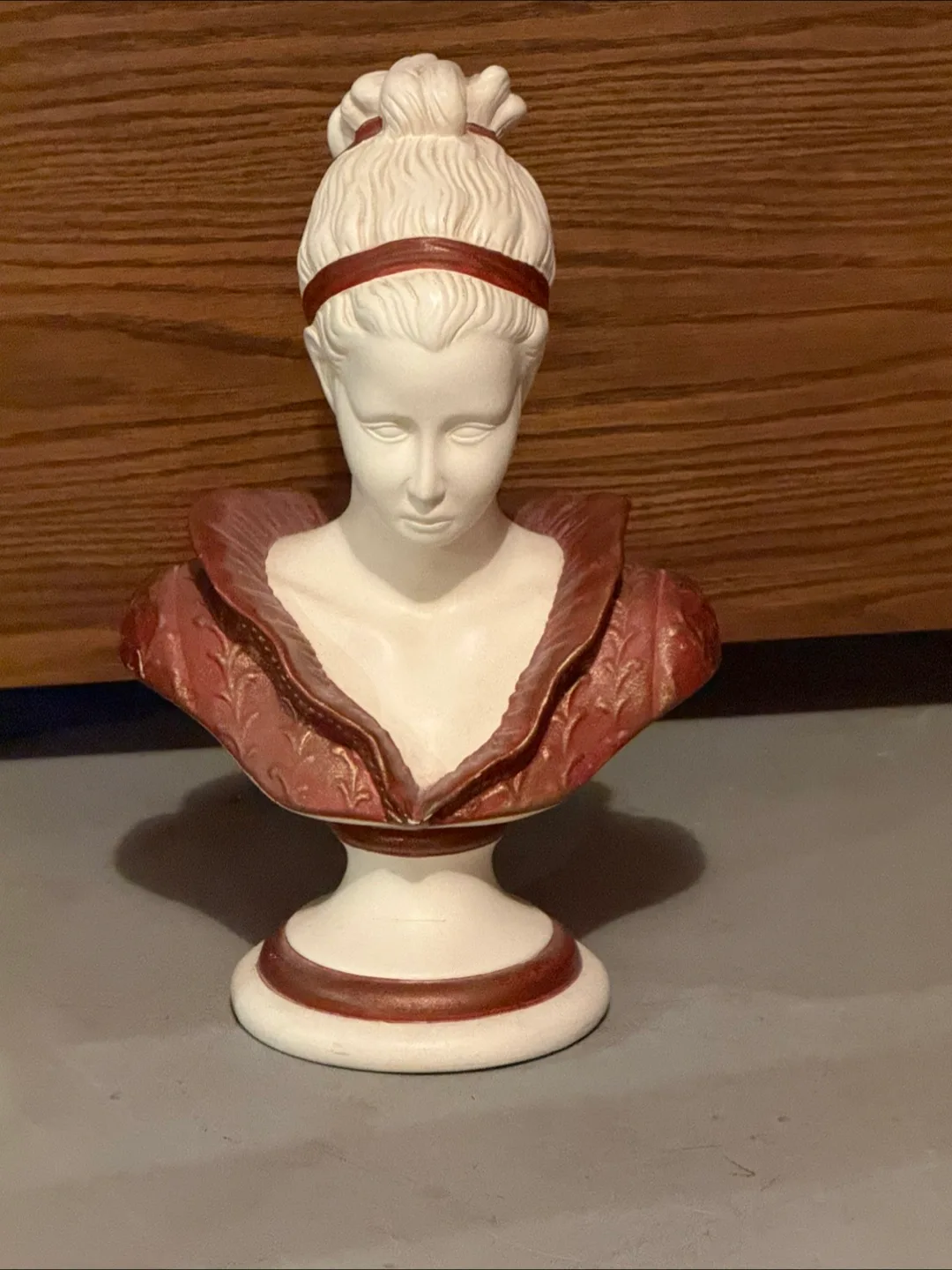Vintage Italian Woman Bust Sculpture thumbnail