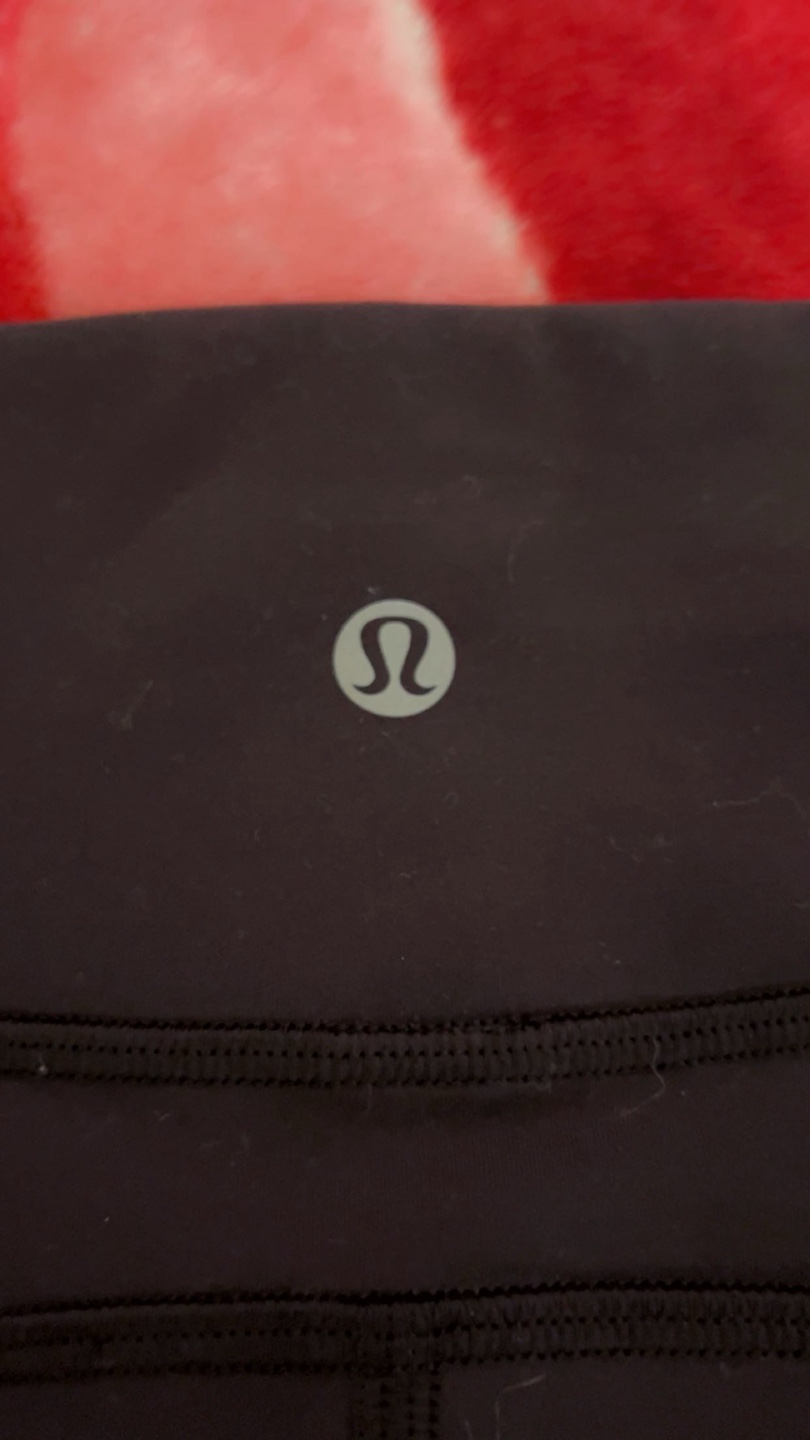 Lululemon Black Leggings Size 6 - photo 3