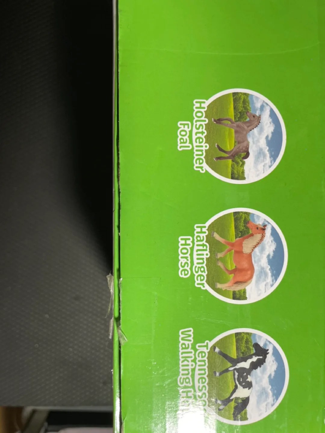 DuDuMo Horse Playset with 3 Horses and Stable image indicator(2)