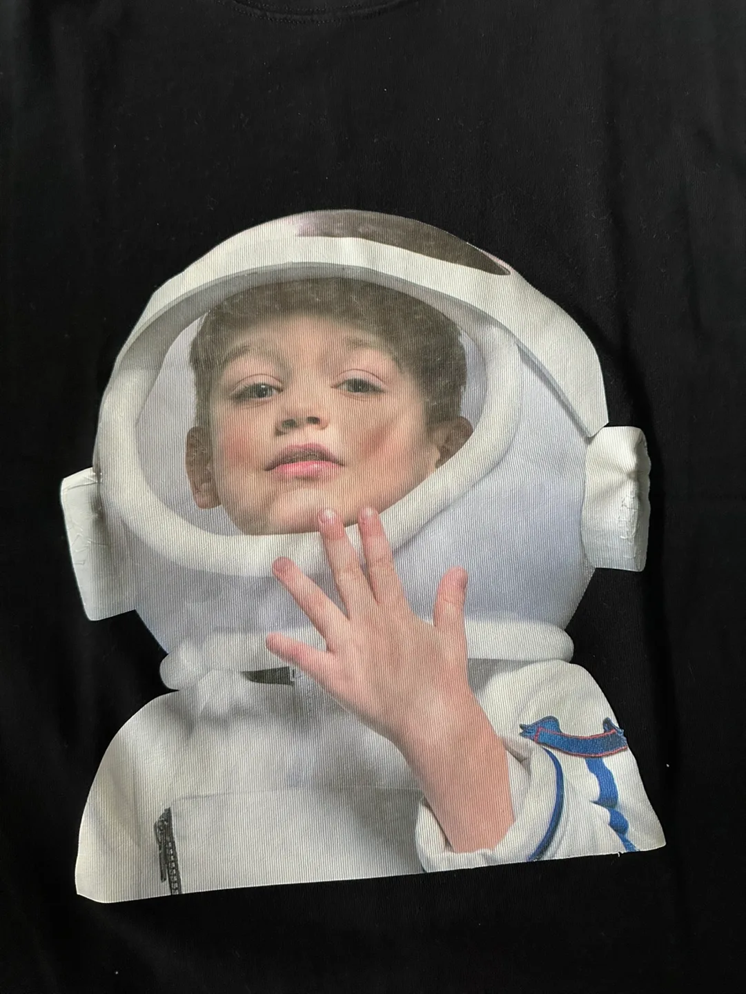 Acme de la Vie ADLV Astronaut Graphic T-Shirt - Size L image indicator(2)