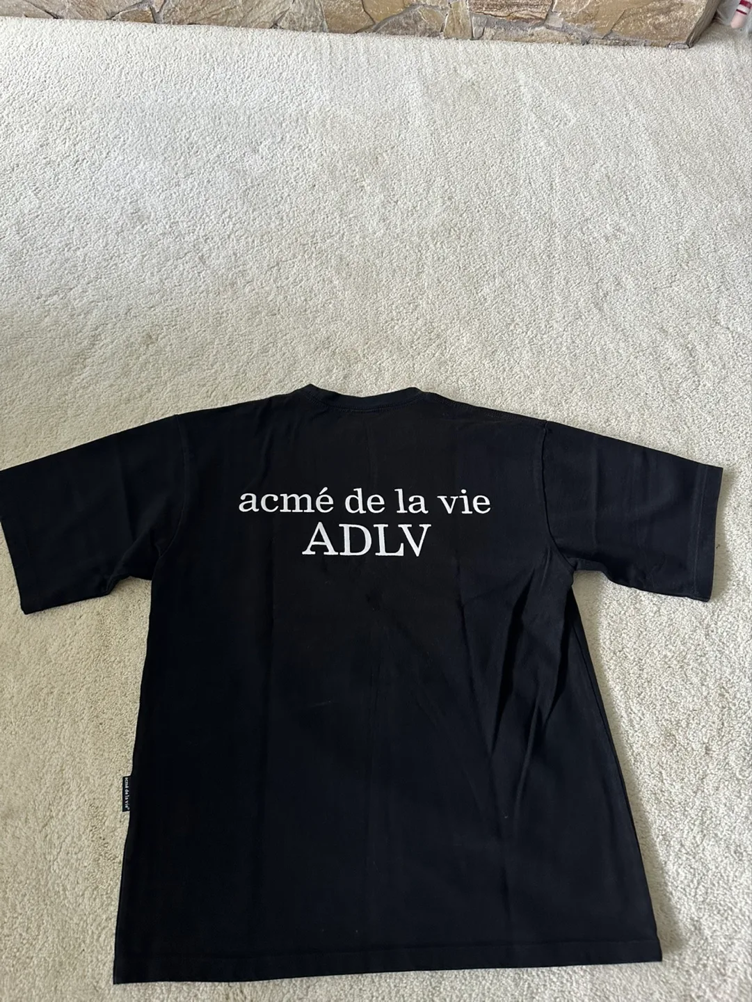 Acme de la Vie ADLV Astronaut Graphic T-Shirt - Size L image indicator(3)