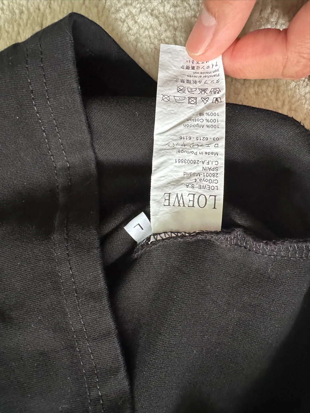 LOEWE Black Pink Logo image indicator(4)