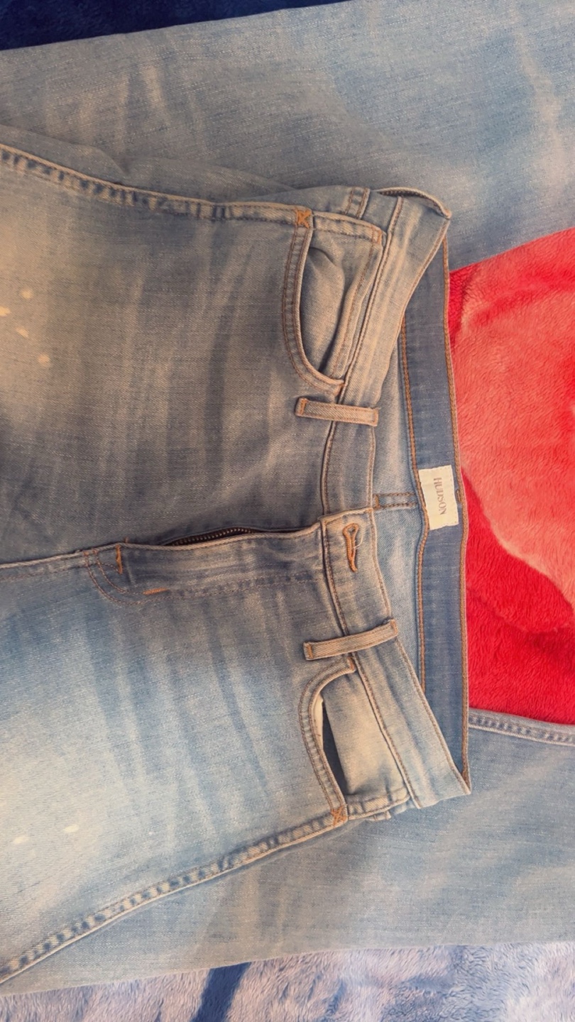 Hudson Jeans - Light Wash - Size 28 - photo 3