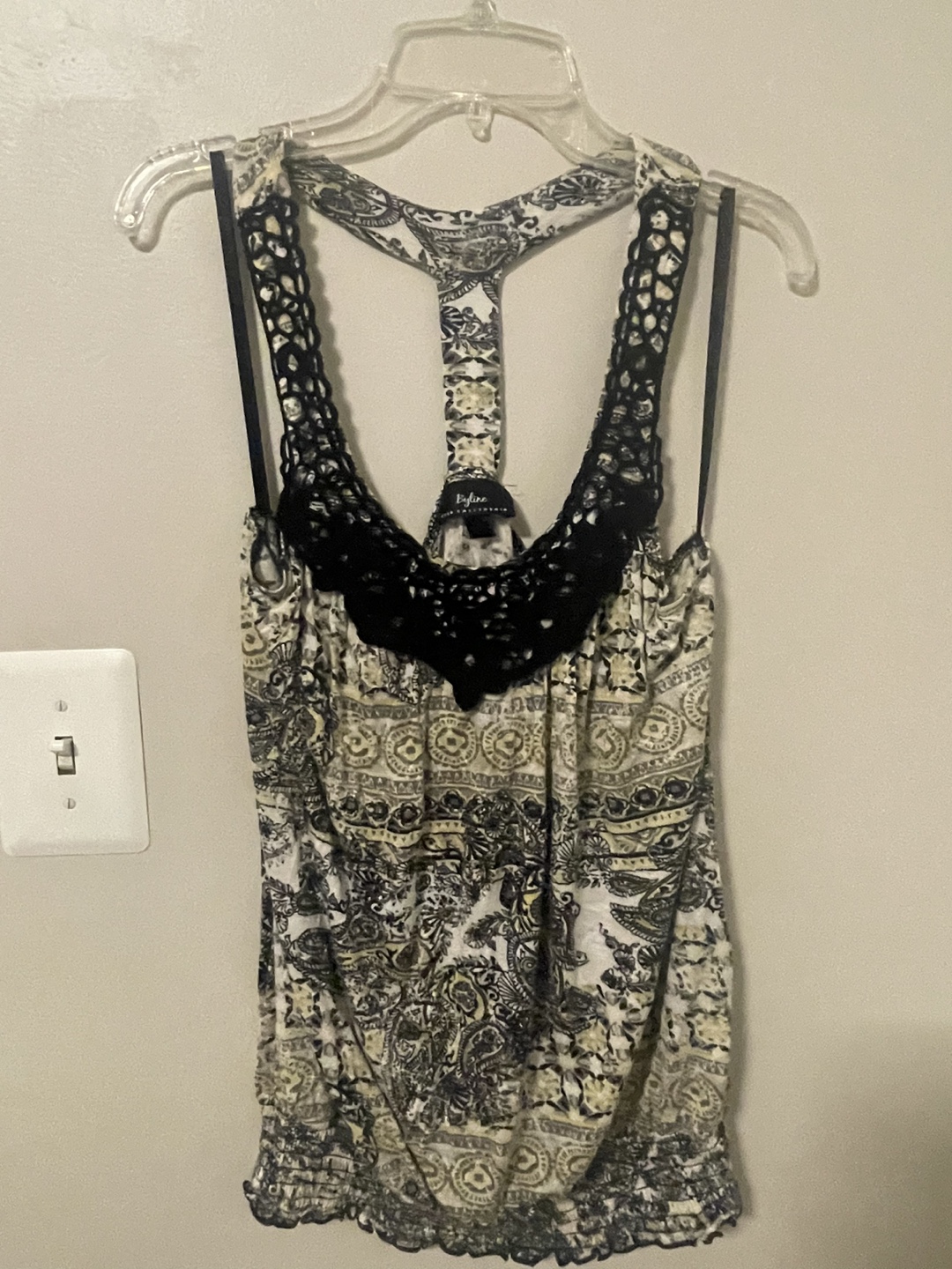 Stylish Women's Racerback Tank Top, Size M