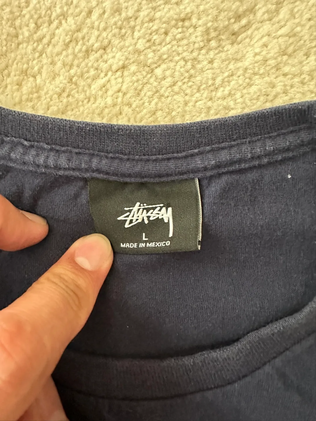 Stüssy Men's Large Graphic T-Shirt vintage image indicator(3)