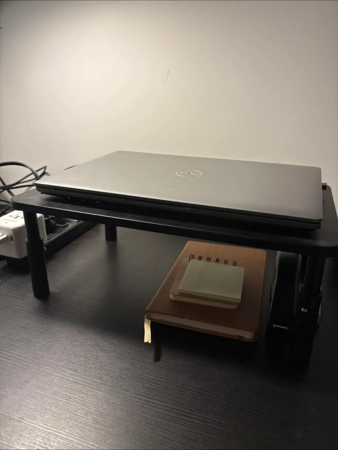 Laptop/monitor Stand thumbnail