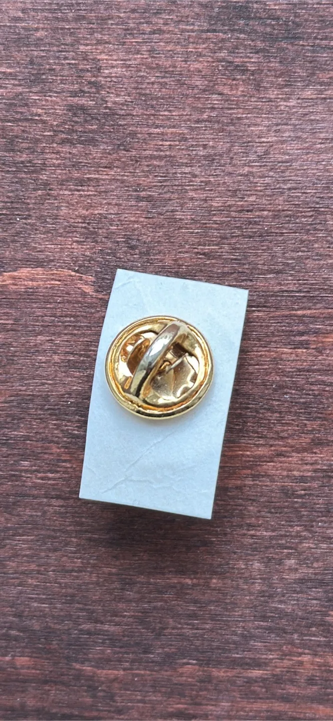 Sparkly Apple Pin Brooch image indicator(2)