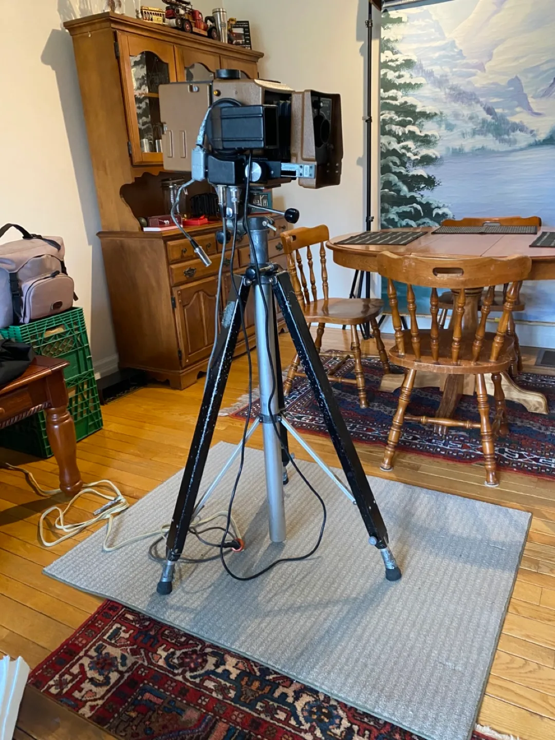 Vintage Nord Photo Eng. Inc. SLR Camera with Tripod and Case image indicator(3)