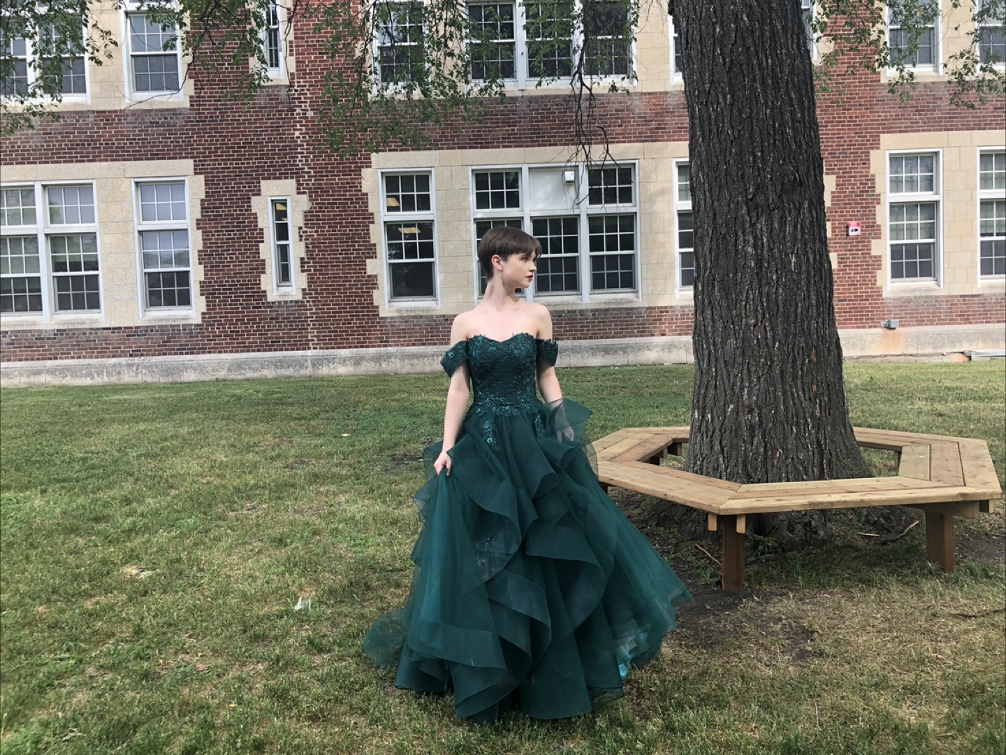 Emerald Green Off-the-Shoulder Prom Dress - photo 3