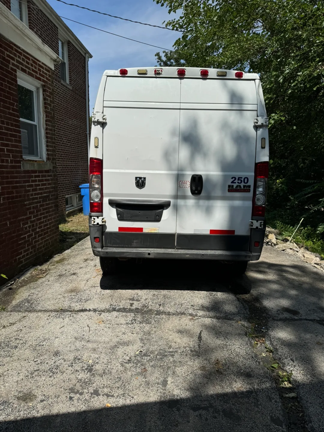 2014 Ram ProMaster 2500 High Roof Cargo Van image indicator(4)