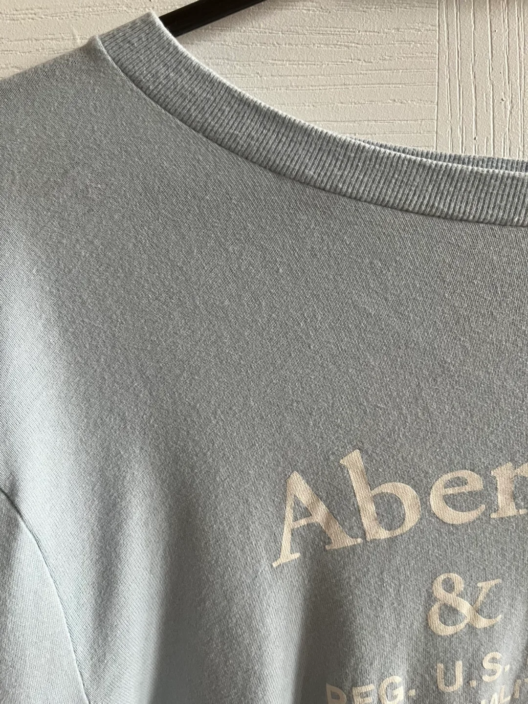 Brand New Abercrombie and Fitch Long Sleeve Logo Tshirt - Large image indicator(4)