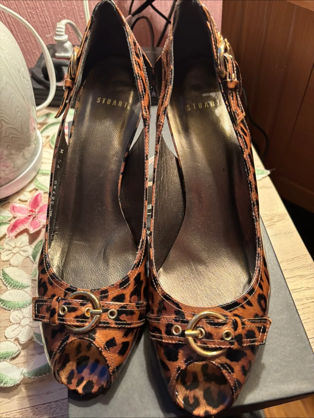 Stuart Weitzman Leopard Print Heels thumbnail