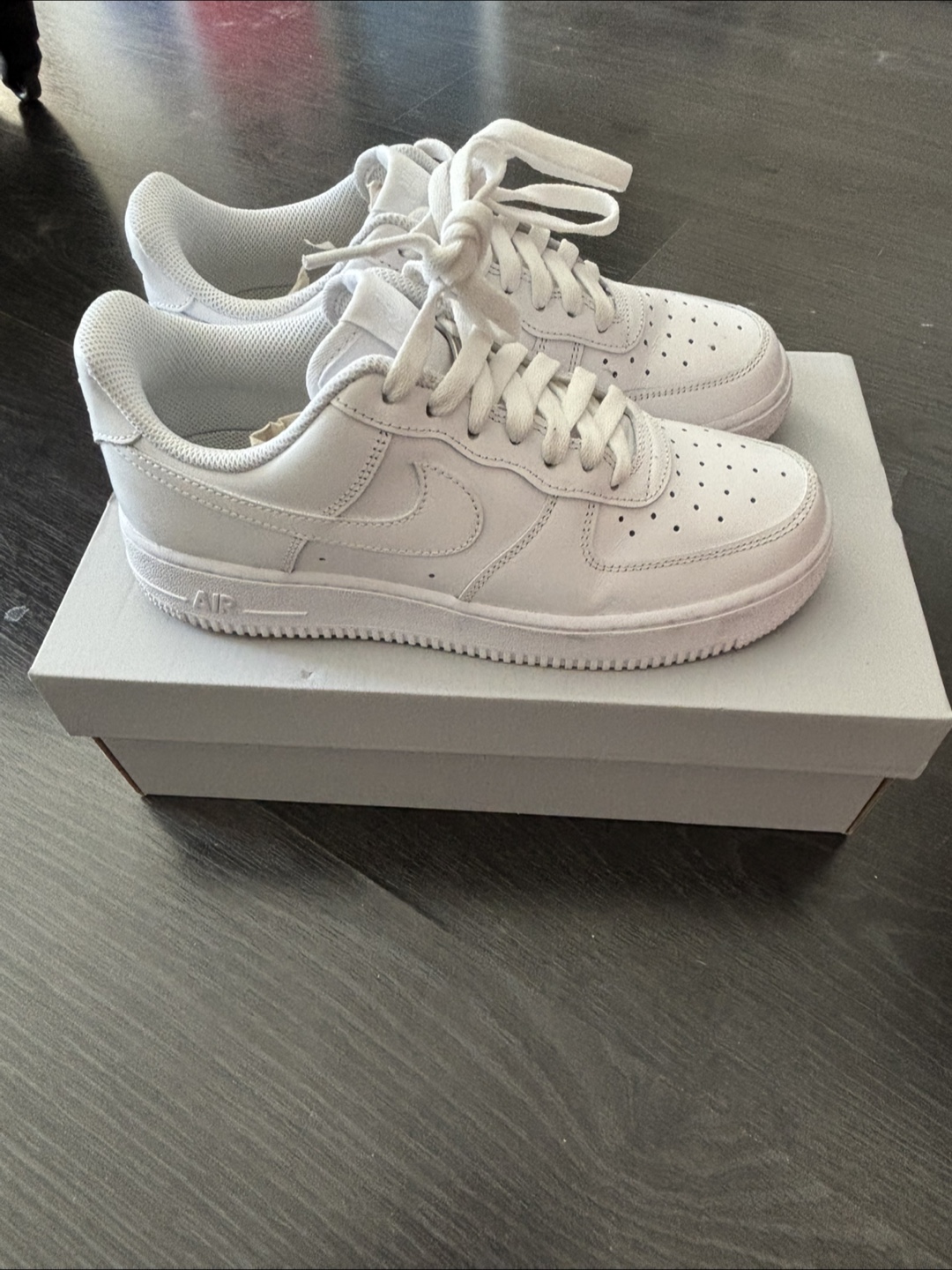 Women's Nike Air Force 1 '07 White Sneakers - Size 8
