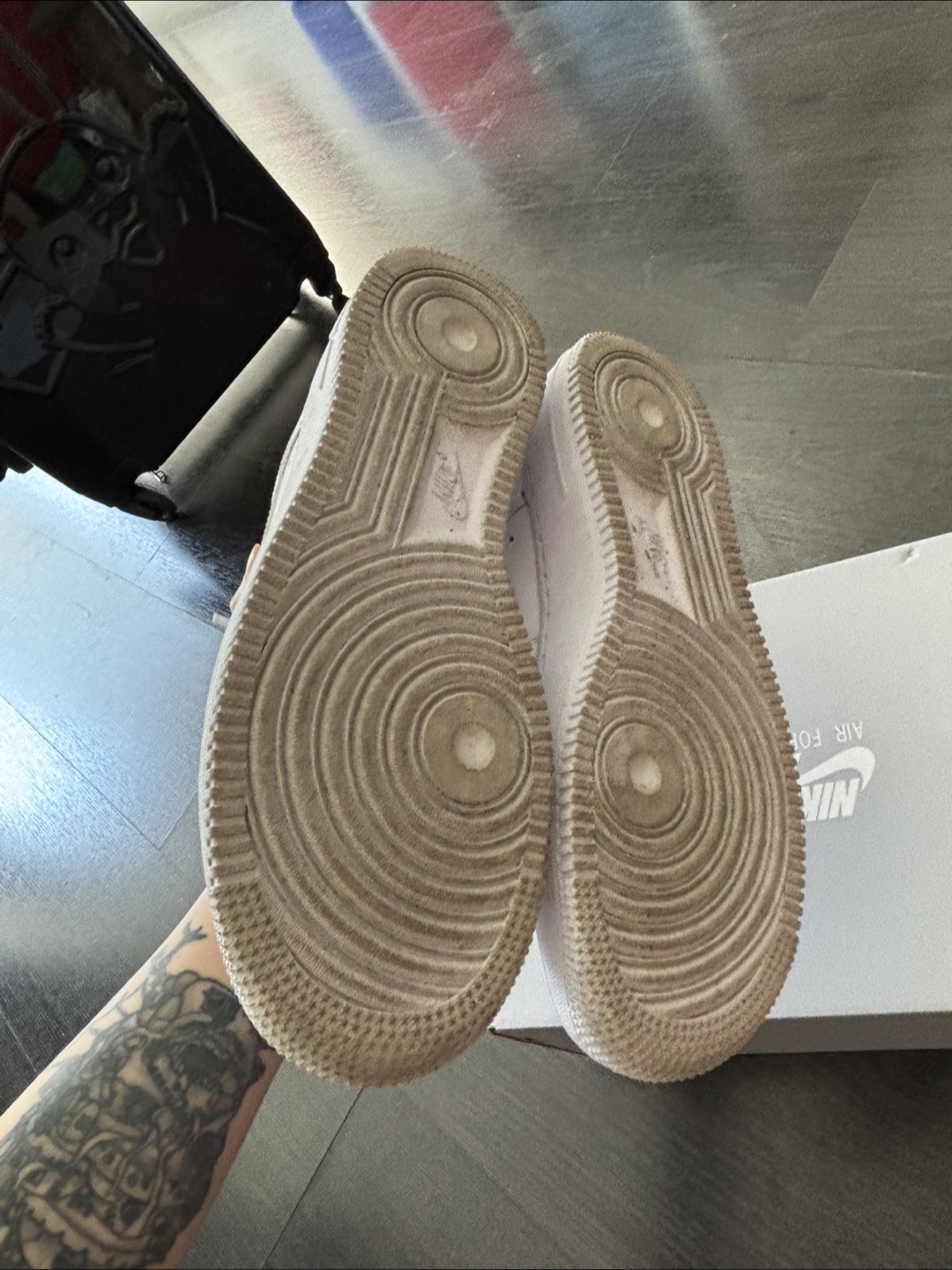 Women's Nike Air Force 1 '07 White Sneakers - Size 8 - photo 5