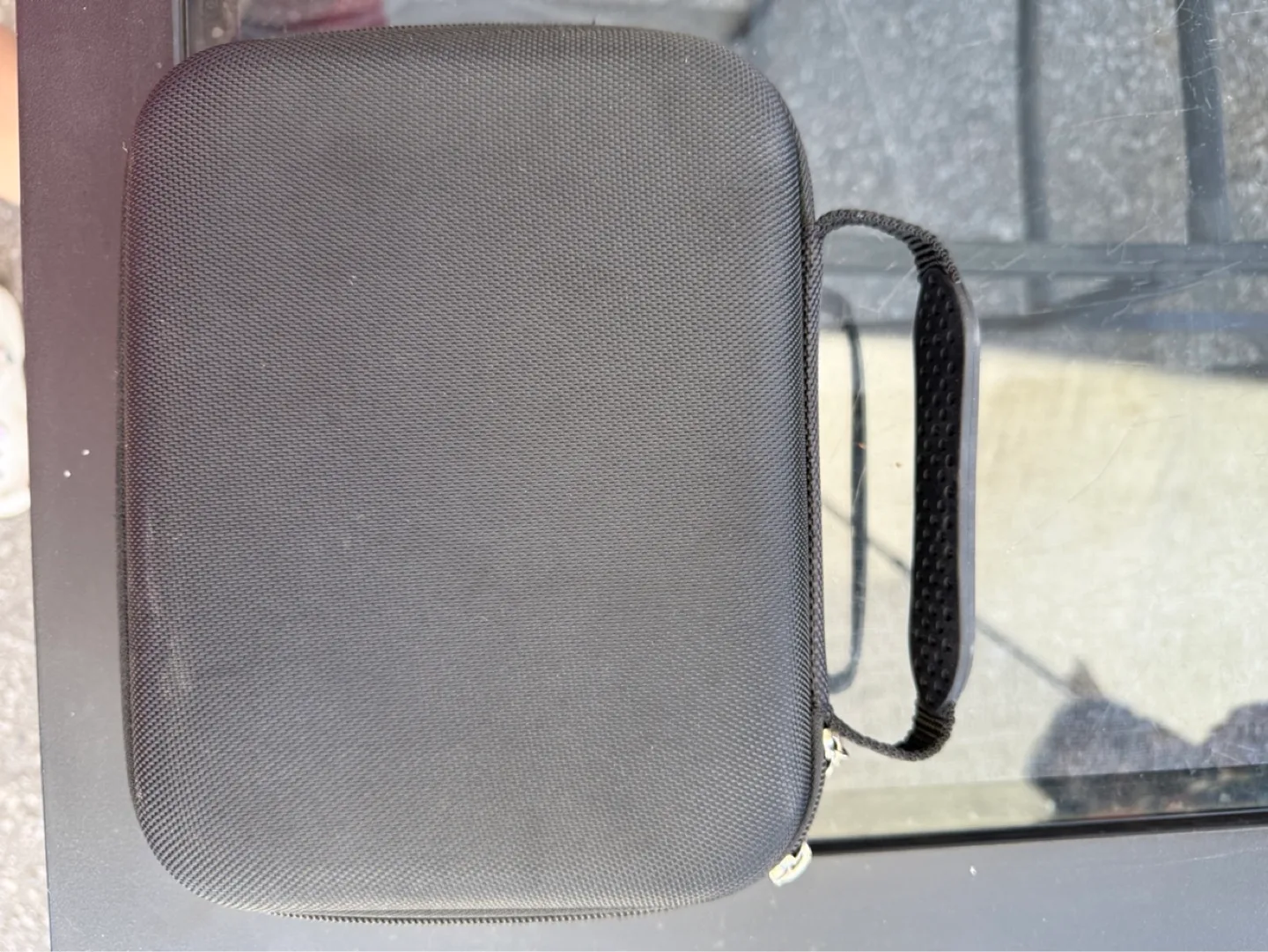 New Pet Grooming Kit with carrying case image indicator(2)