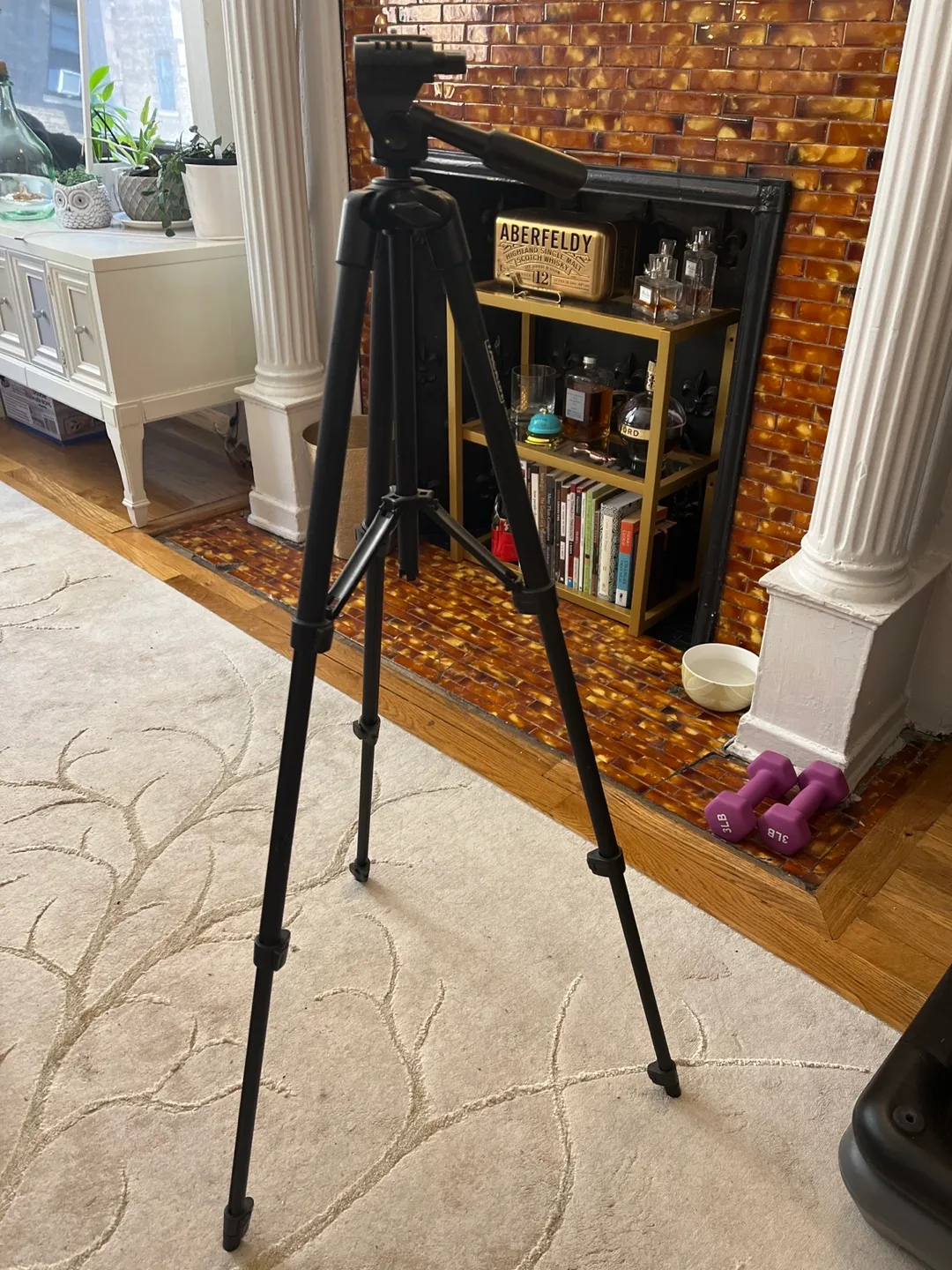 Tacklife MLT01 Camera Tripod image indicator(4)