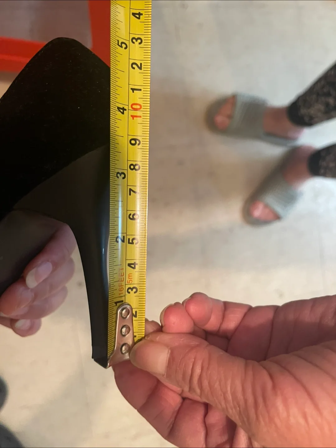 Black Velvet Heels image indicator(7)