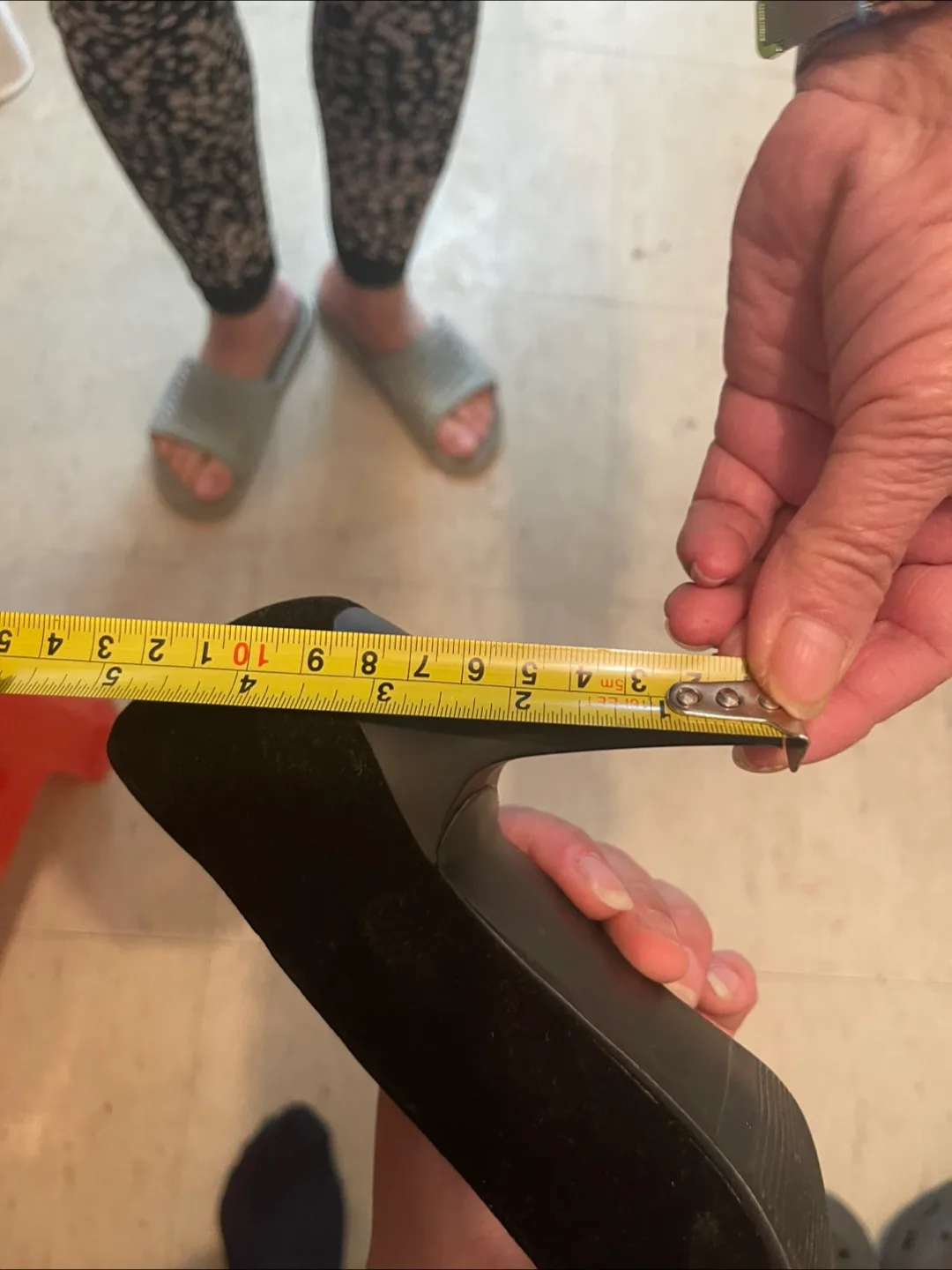 Black Velvet Heels image indicator(6)