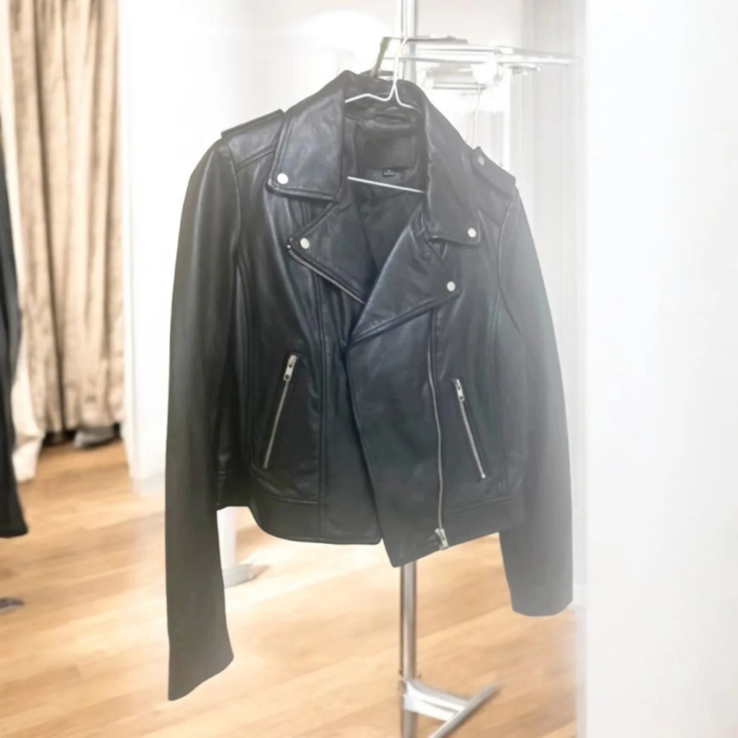 NO.AN Black Leather Jacket - Size Medium image indicator(2)