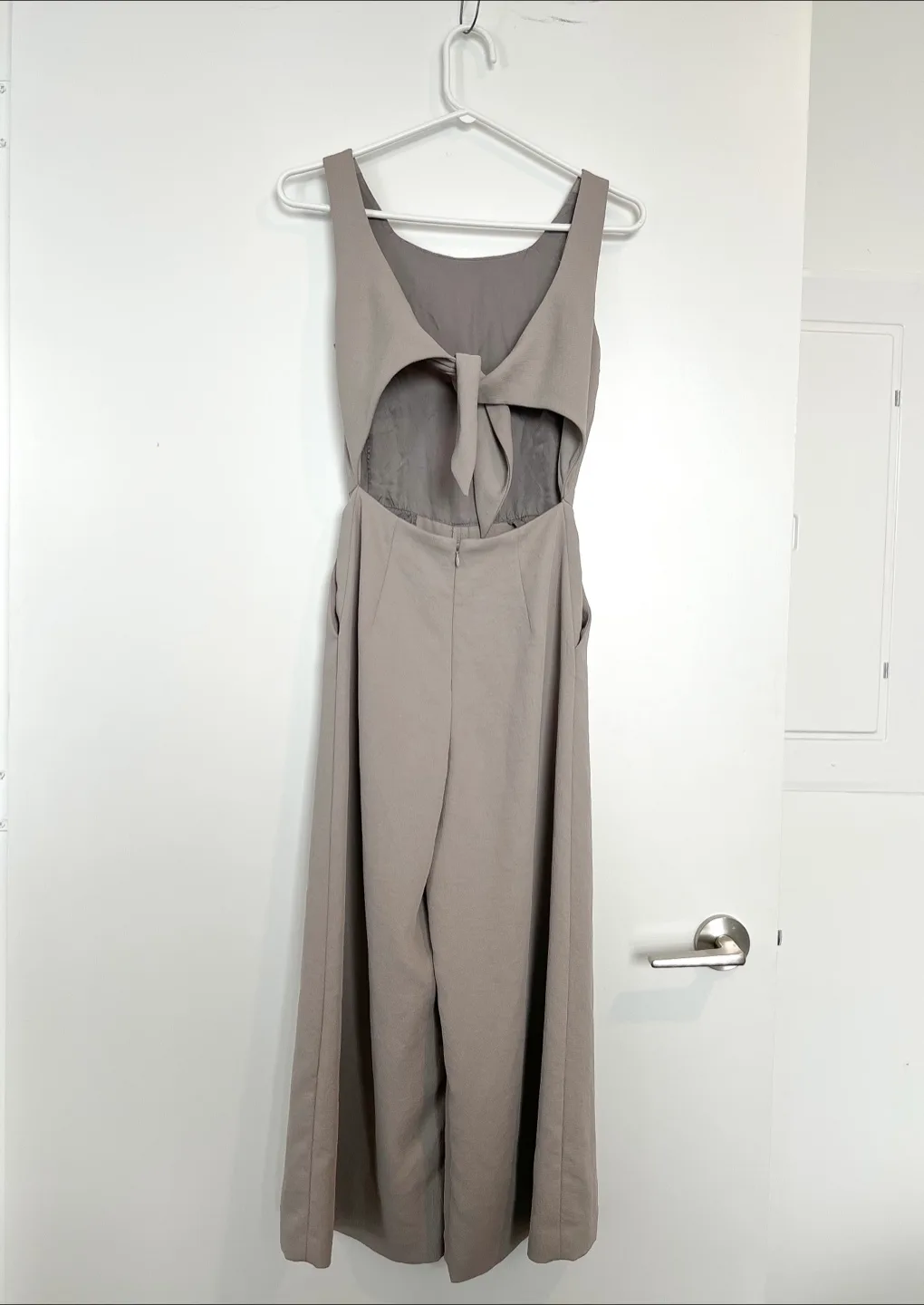 Wilfred Aritzia Ecoulement Jumpsuit Ashen Grey NEW image indicator(4)