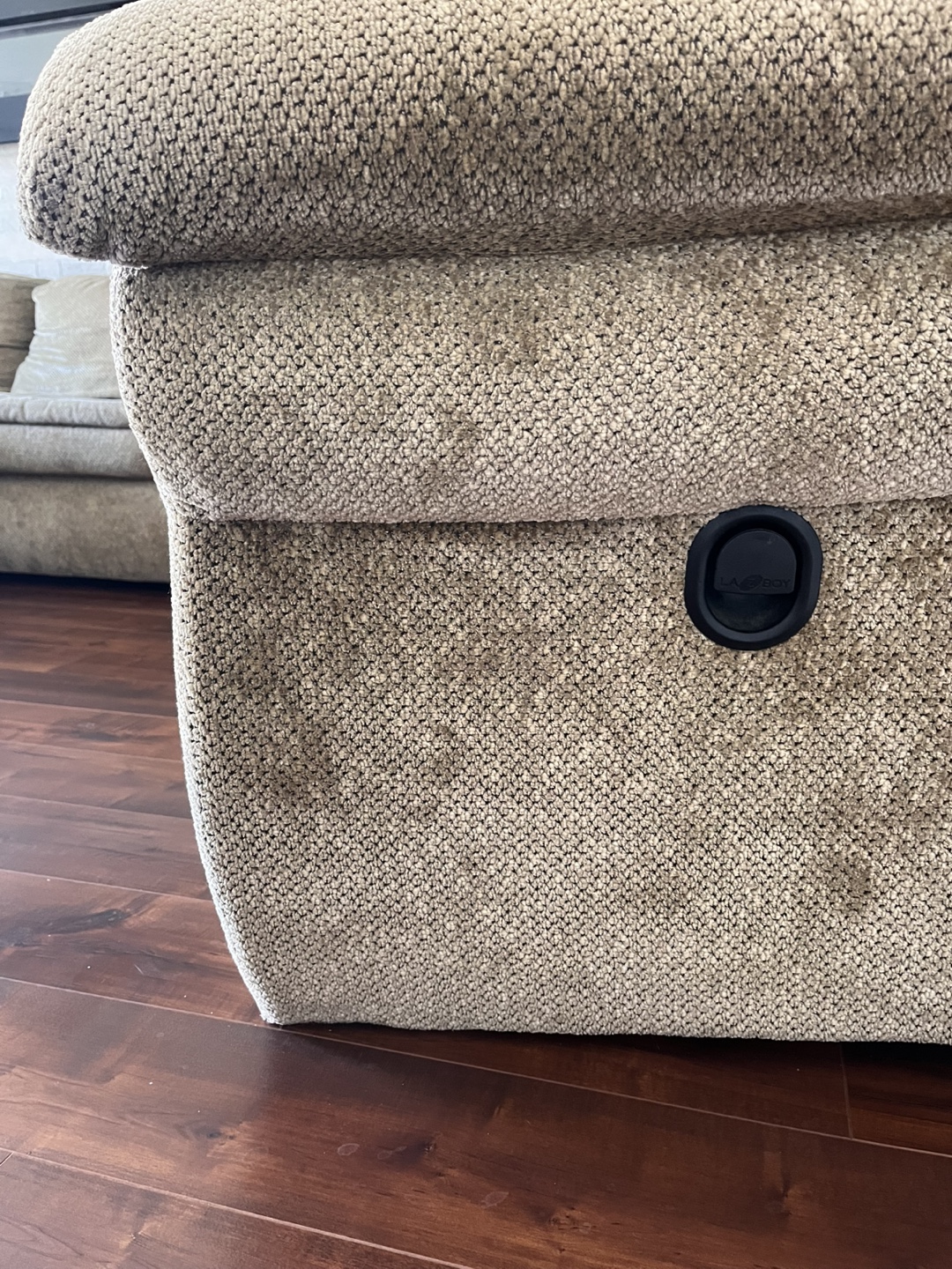 Large La-Z-Boy beige sectional sofa - photo 3